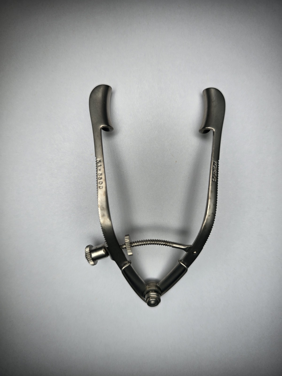 Katena Lancaster Eye Speculum Model K1-5600 Hardly Used. Excellent Condition Katena Lancaster Eye Speculum Model K1-5600 Hardly Used. Excellent Condition