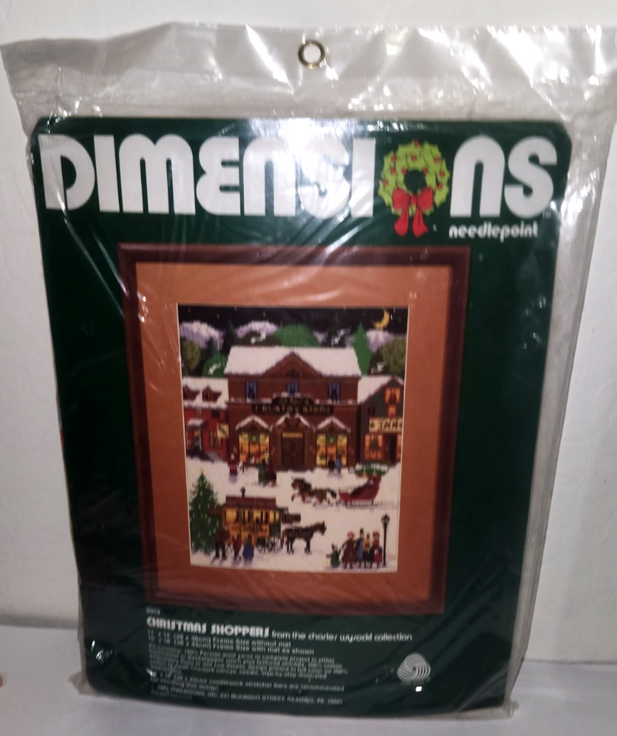 Vintage 1982 Dimensions Needlepoint Kit #9019 CHRISTMAS SHOPPERS 11\ Vintage 1982 Dimensions Needlepoint Kit #9019 CHRISTMAS SHOPPERS 11\