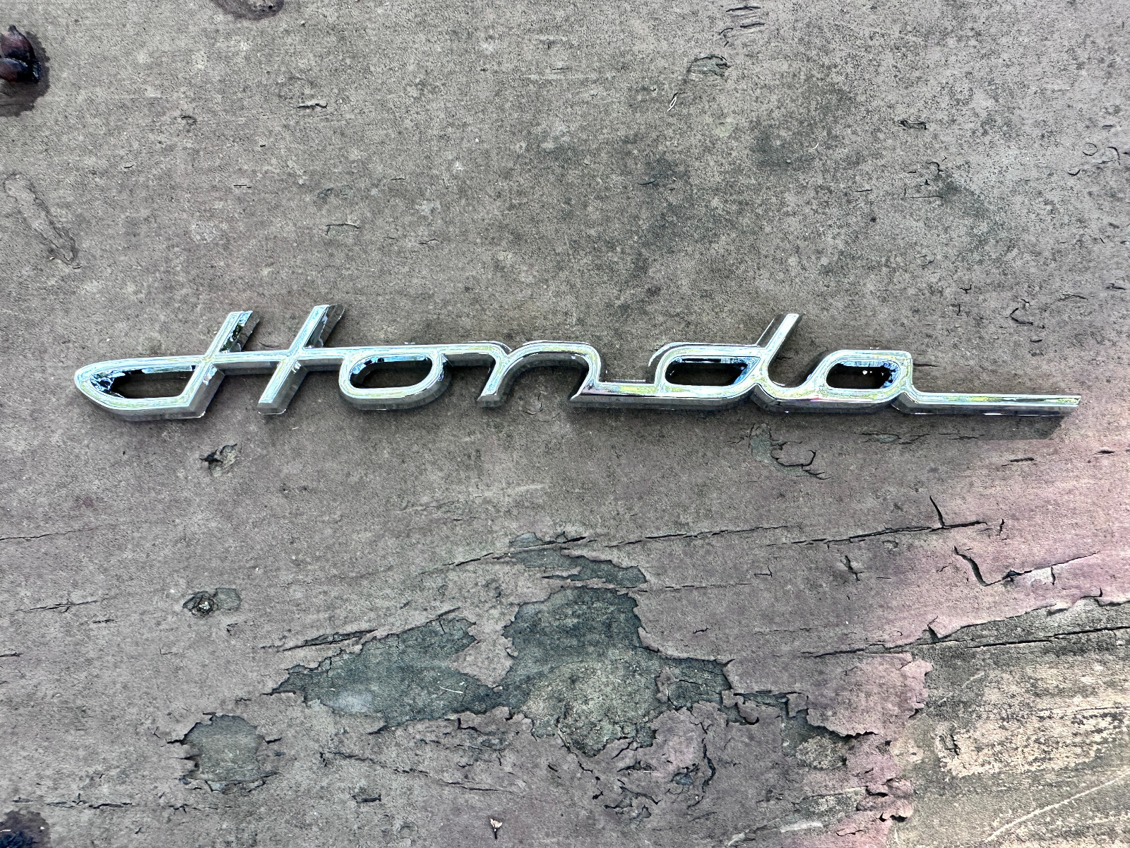 Emblem Old Vintage Script Badge Classic Decal Chrome Logo Auto Moto For HONDA Emblem Old Vintage Script Badge Classic Decal Chrome Logo Auto Moto For HONDA