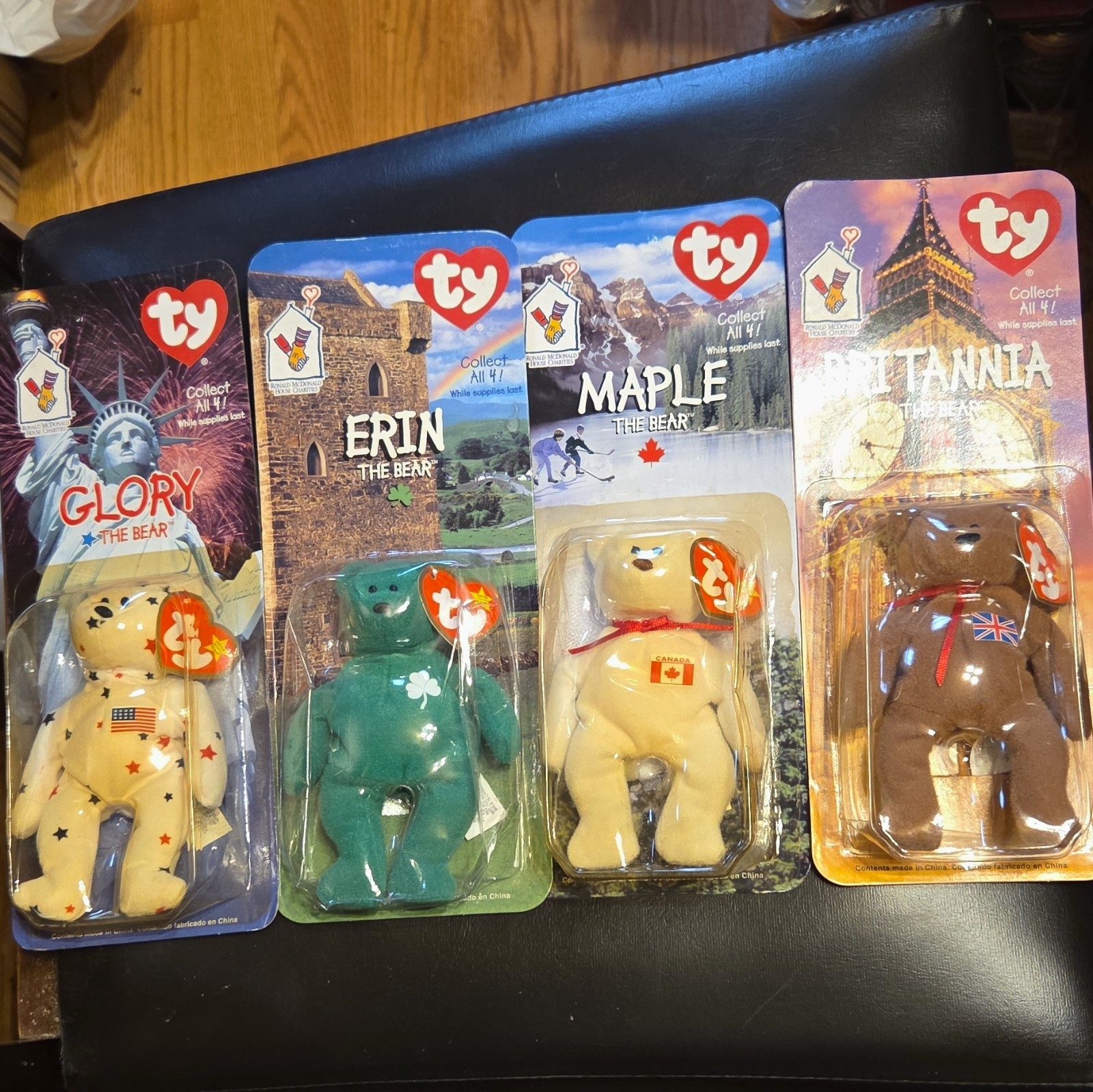 Ty Teenie Beanies McDonald’s International Bears Set of 4 Glory ,all Error Tags Ty Teenie Beanies McDonald’s International Bears Set of 4 Glory ,all Error Tags