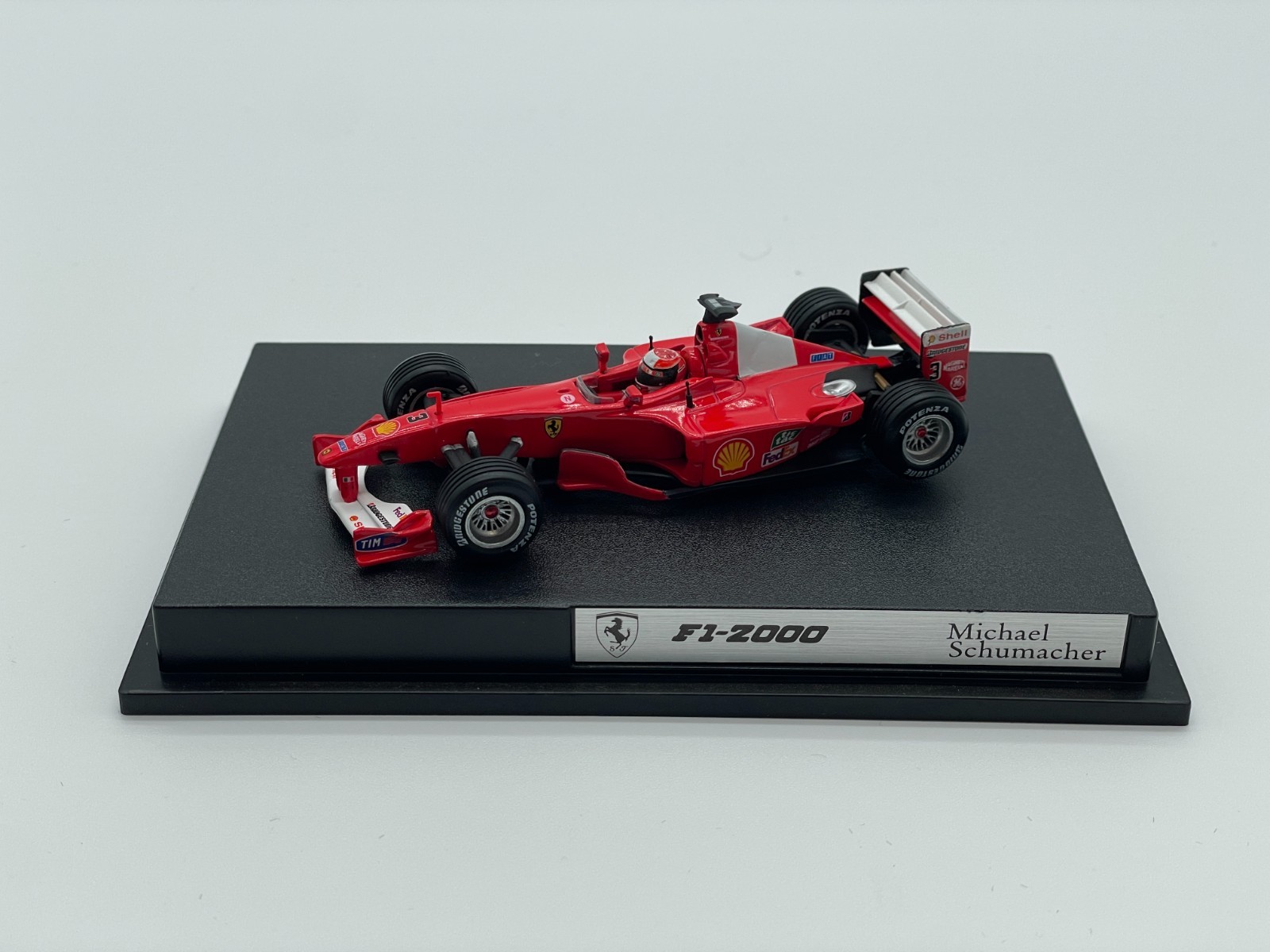 Hot Wheels 26748 Ferrari F1-2000 #3 Michael Schumacher 1:43 Racing Boxed Hot Wheels 26748 Ferrari F1-2000 #3 Michael Schumacher 1:43 Racing Boxed