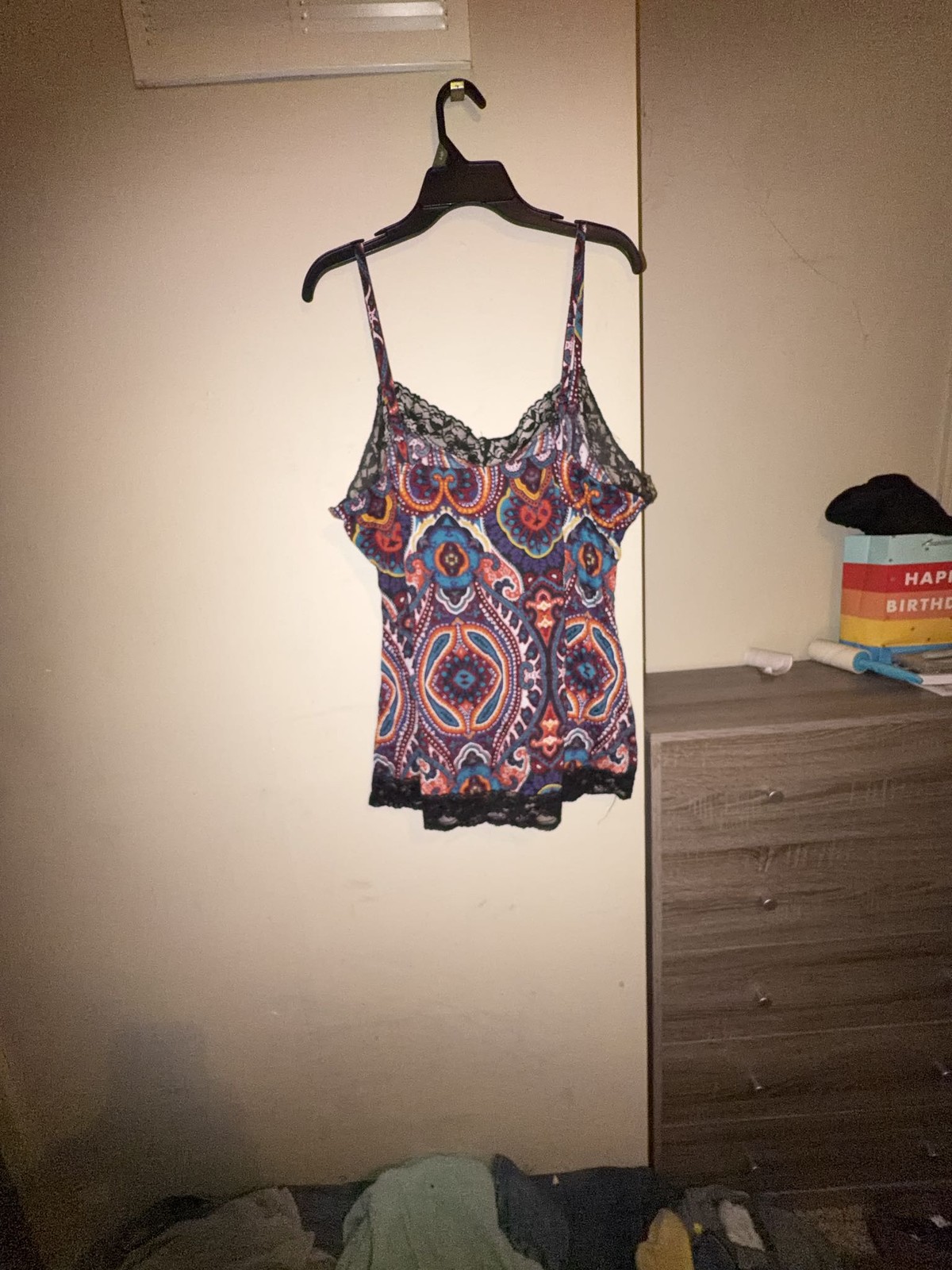Maurices Plus Size 2 Paisley Print Camisole Tank Top Black Lace Trim Adjustable