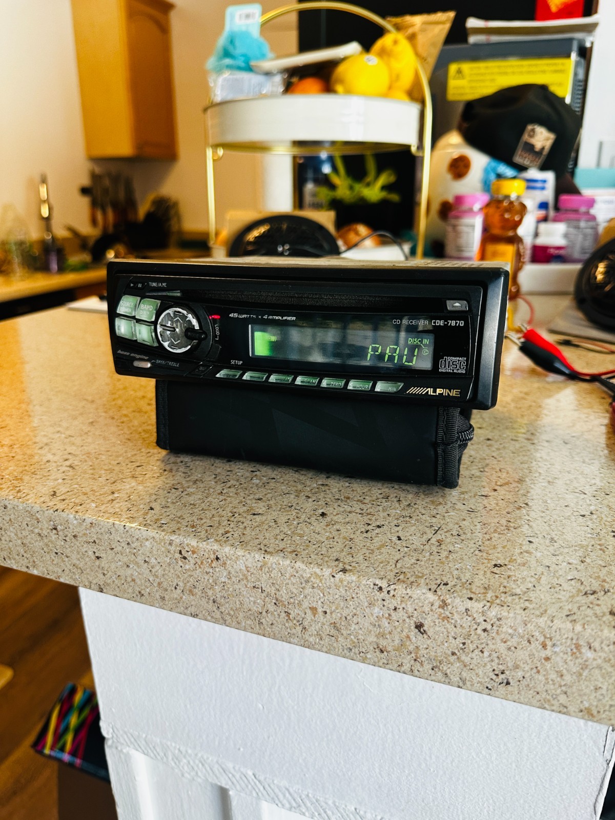 ALPINE CAR AUDIO STEREO CDE-7870 IN DASH CD UNIT OLD SCHOOL VINTAGE EQ SUB ALPINE CAR AUDIO STEREO CDE-7870 IN DASH CD UNIT OLD SCHOOL VINTAGE EQ SUB
