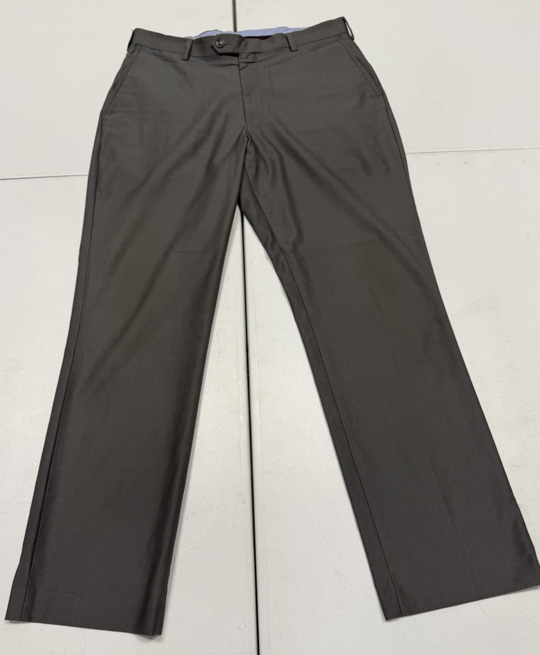 travelSMART Men’s Gray Geometric Flat Front Straight Dress Pants (0023)
