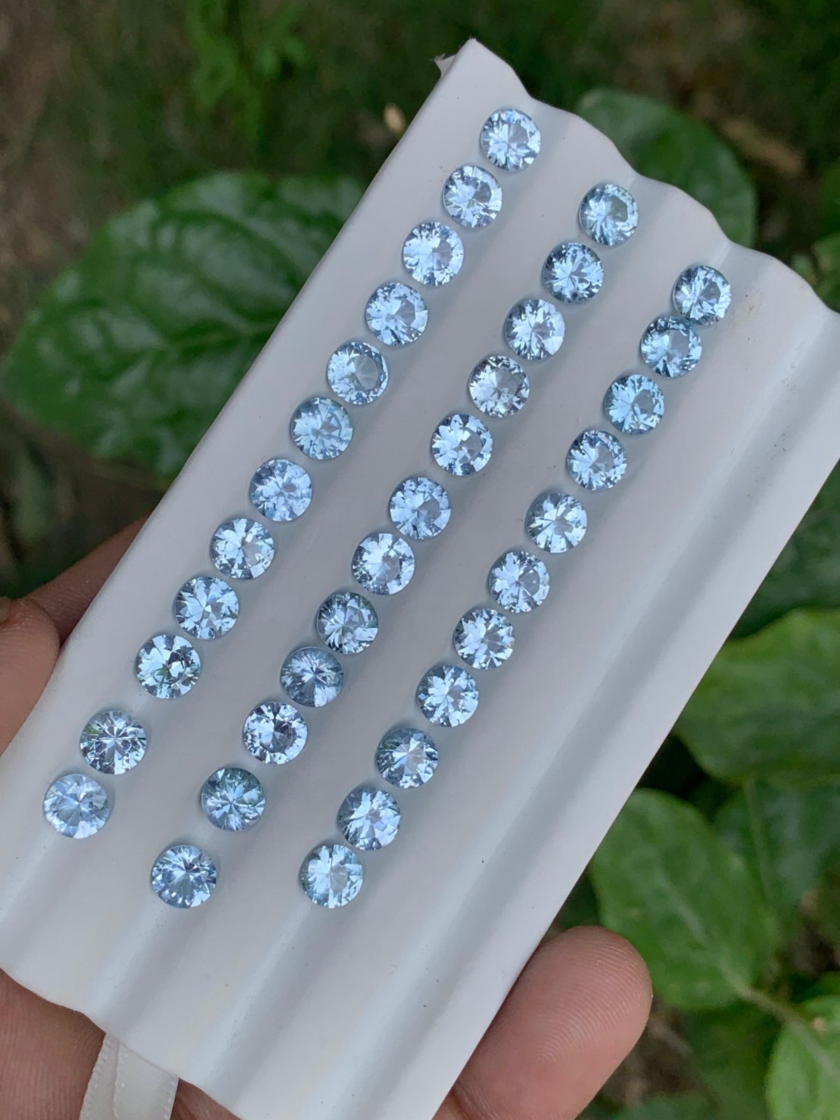 32Carat Beautiful Zircon loose gemstone from Combodia