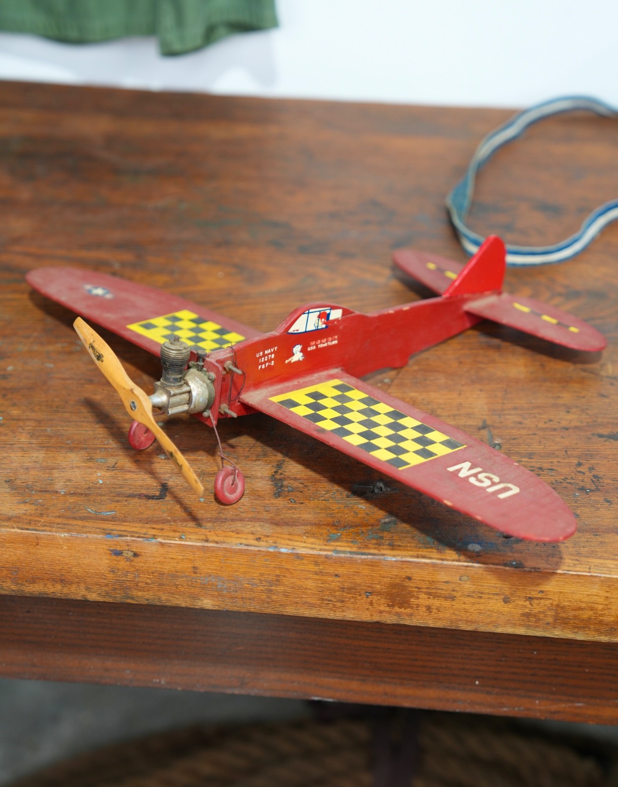 Vintage Balsa Wood Control Line Model Airplane Thimble Drome Engine US NAVY Vintage Balsa Wood Control Line Model Airplane Thimble Drome Engine US NAVY