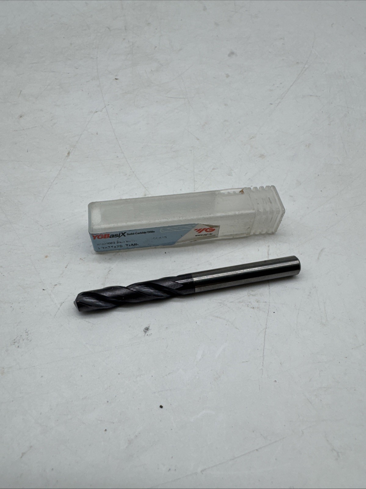 ygbasix db301063.      d4