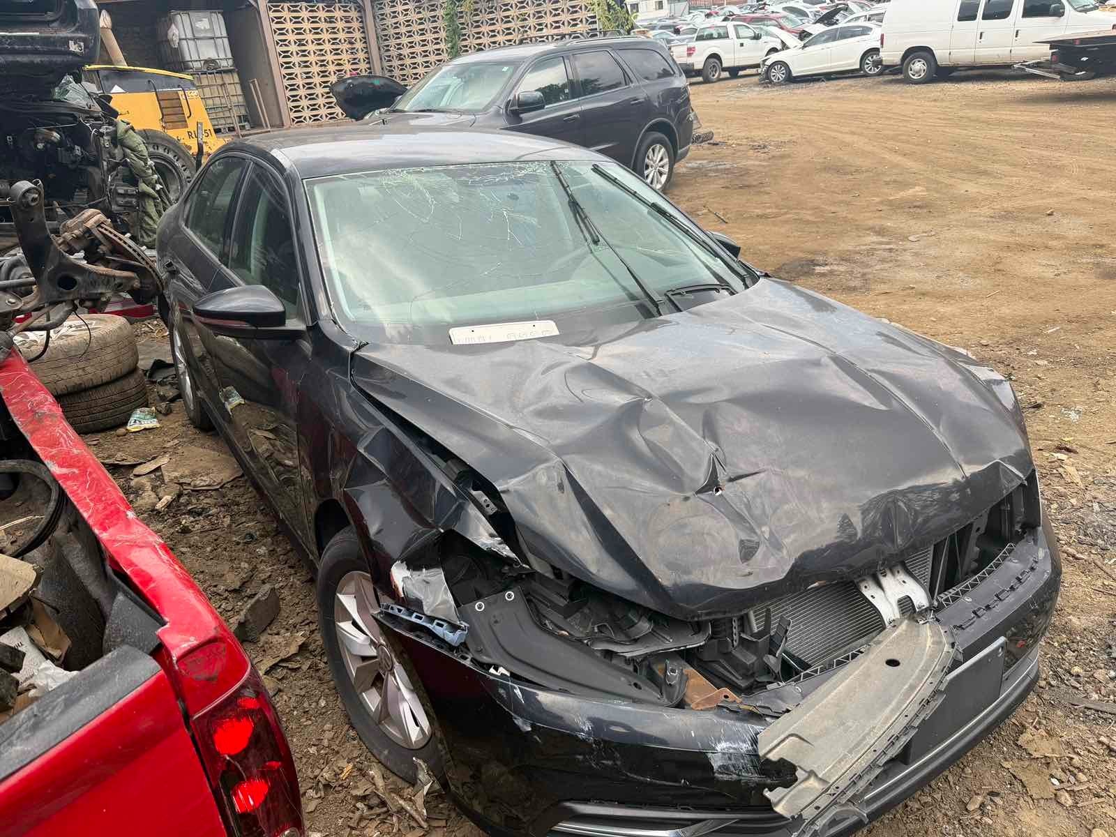 2018 VOLKSWAGEN PASSAT ENGINE MOTOR 2.0L TURBO OEM 101k miles