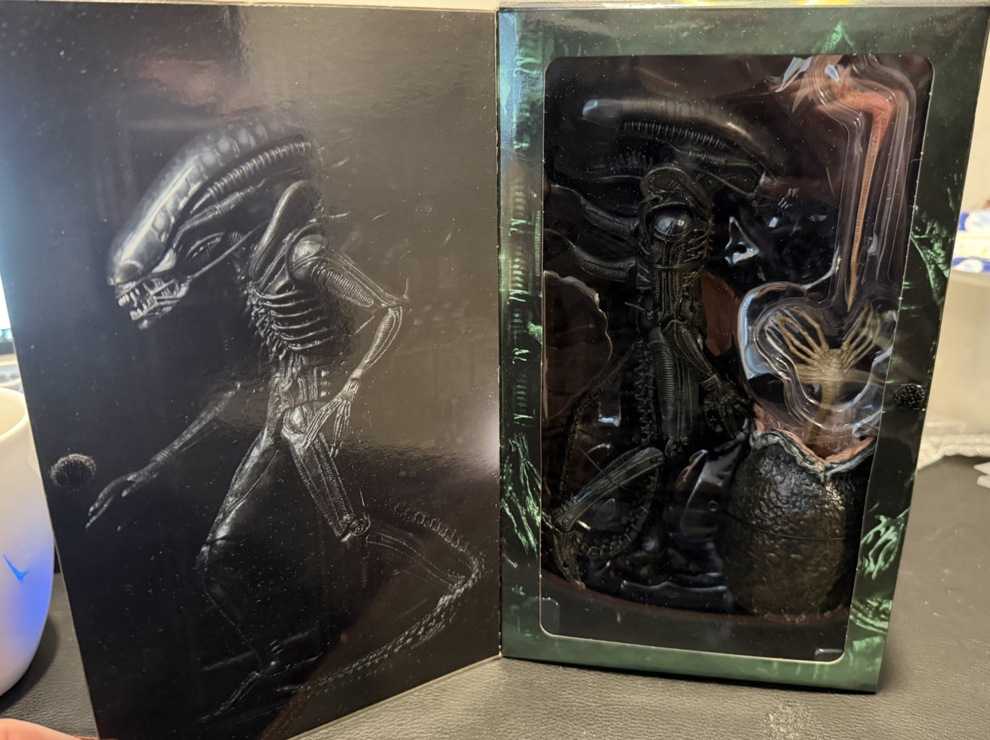 NECA Alien Ultimate Action Figure - 51646 Big Chap Ultimate Edition