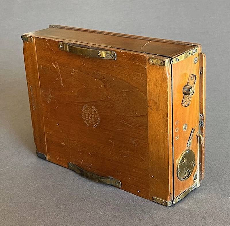 1885 EASTMAN WALKER ROLL FILM HOLDER ~ VARIATION 7 FOR KODAK No. 5 CAMERA
