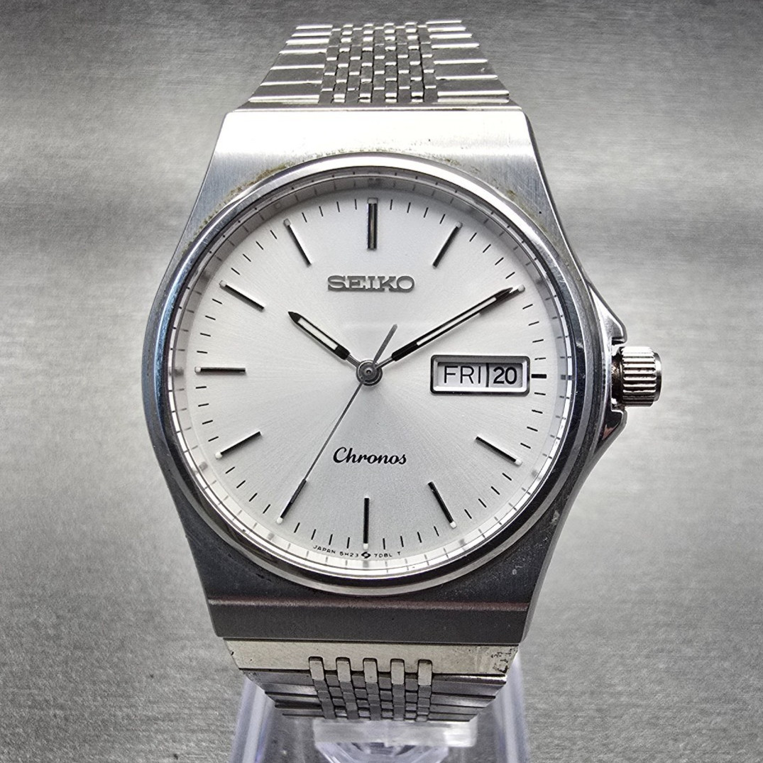 Seiko Chronos Watch Men 34mm Silver Dial Silver Tone Daydate 5H23-7D20 New Batt
