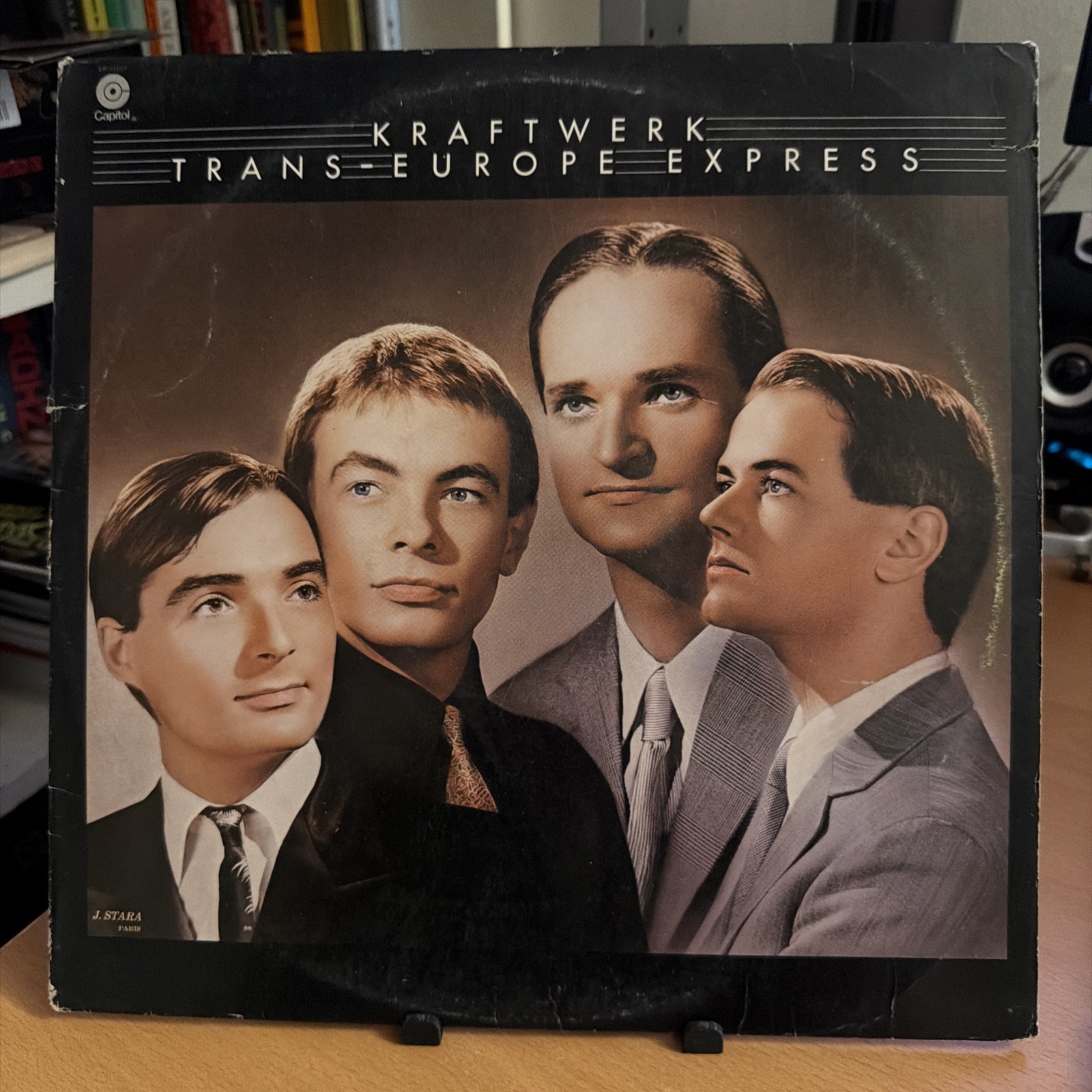 Kraftwerk Trans-Europe Express Vinyl LP Capitol Records SW 11603 Kraftwerk Trans-Europe Express Vinyl LP Capitol Records SW 11603