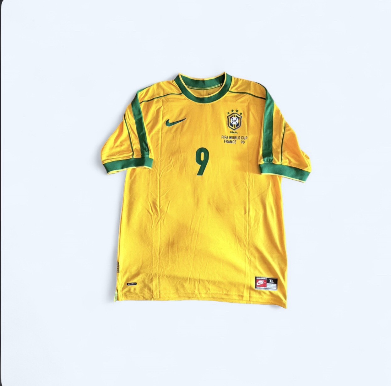 1998 Nike Reissue Ronaldo #9 Brazil Soccer Jersey Size XL World Cup 1998 Nike Reissue Ronaldo #9 Brazil Soccer Jersey Size XL World Cup
