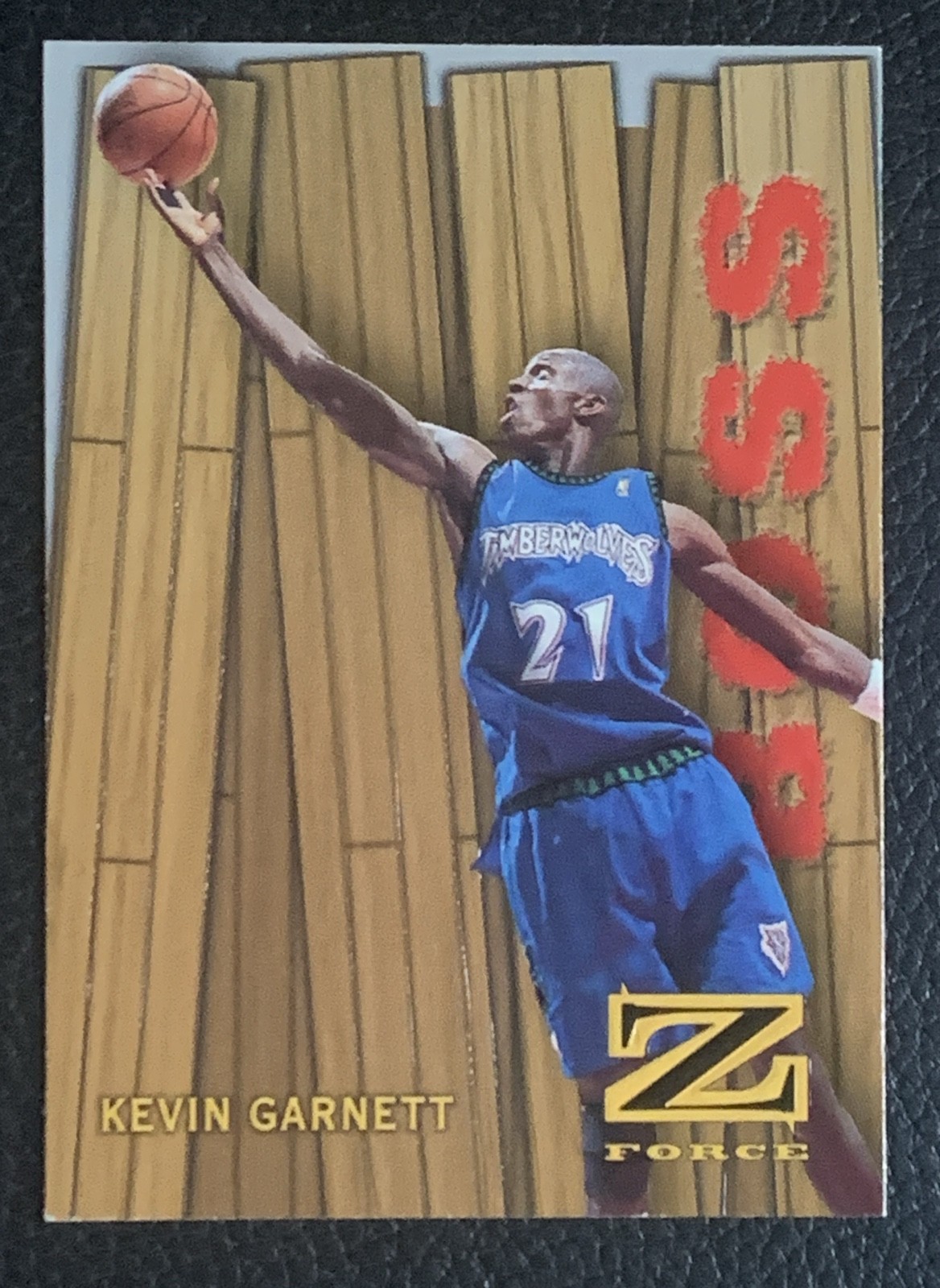 1997-98 Skybox Z-Force - Boss Kevin Garnett #5 B 1997-98 Skybox Z-Force - Boss Kevin Garnett #5 B