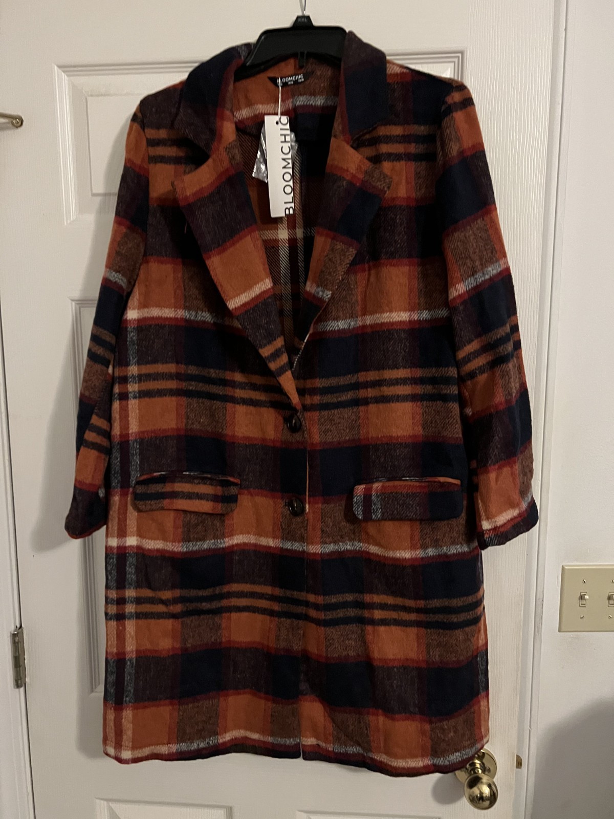 NWT BloomChic Women\'s Sz 10 Button front Flannel lightweight Spring Fall coat NWT BloomChic Women\'s Sz 10 Button front Flannel lightweight Spring Fall coat