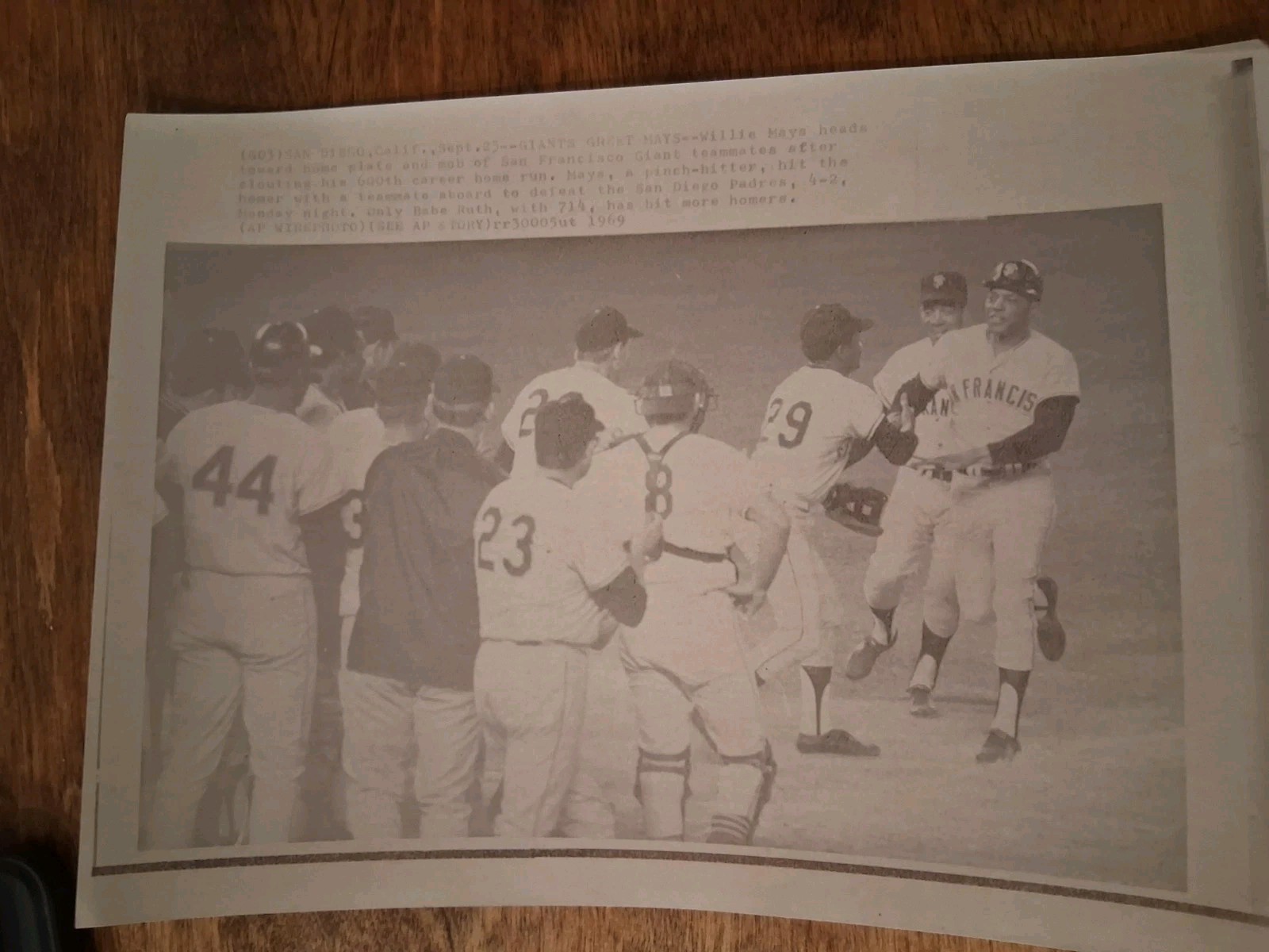 Willie Mays Blasts 600th Homerun 1969 Original Press Photo Hs1488