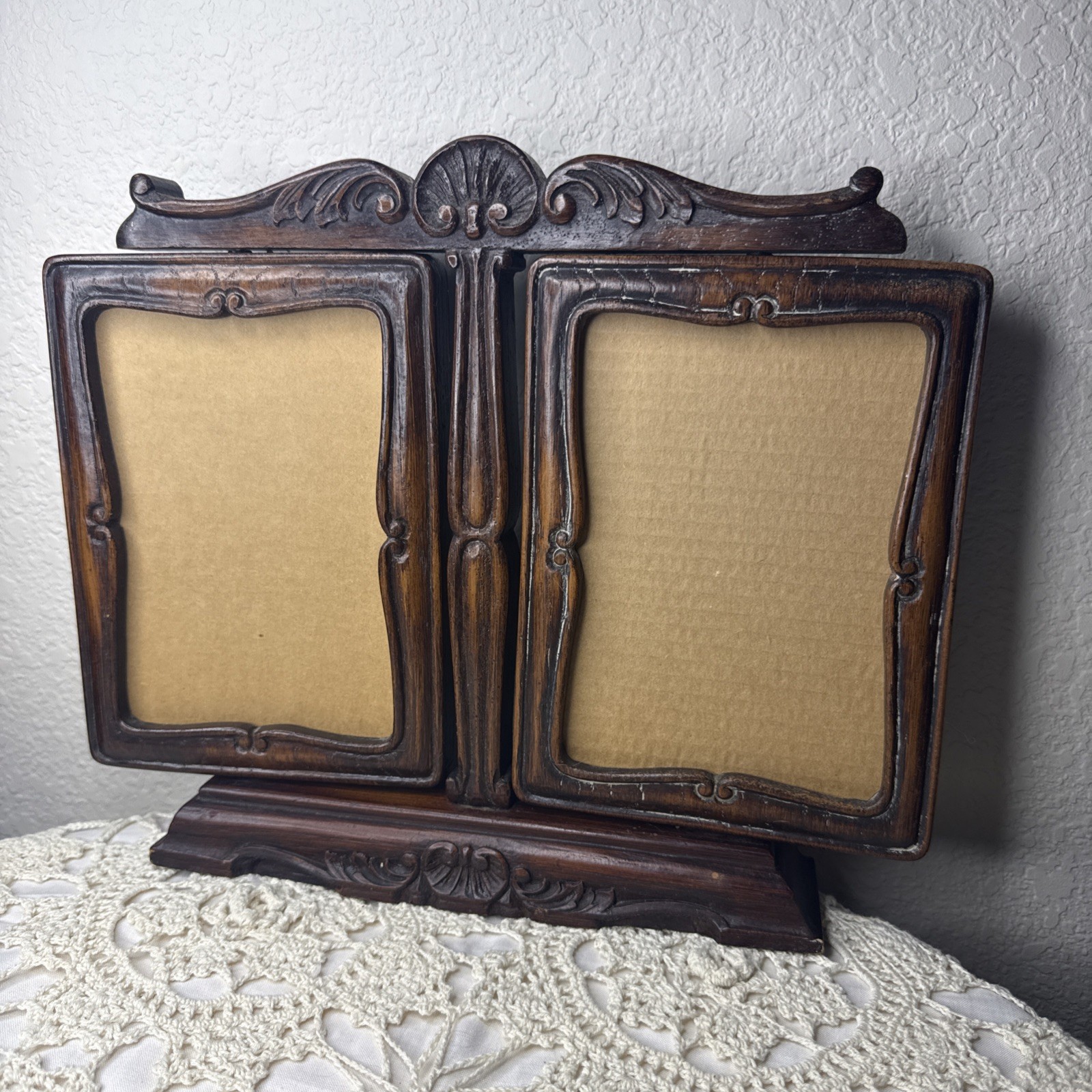 Vintage Victorian Gothic Ornate Wood Double Swivel Picture Frame 1920s 5x7