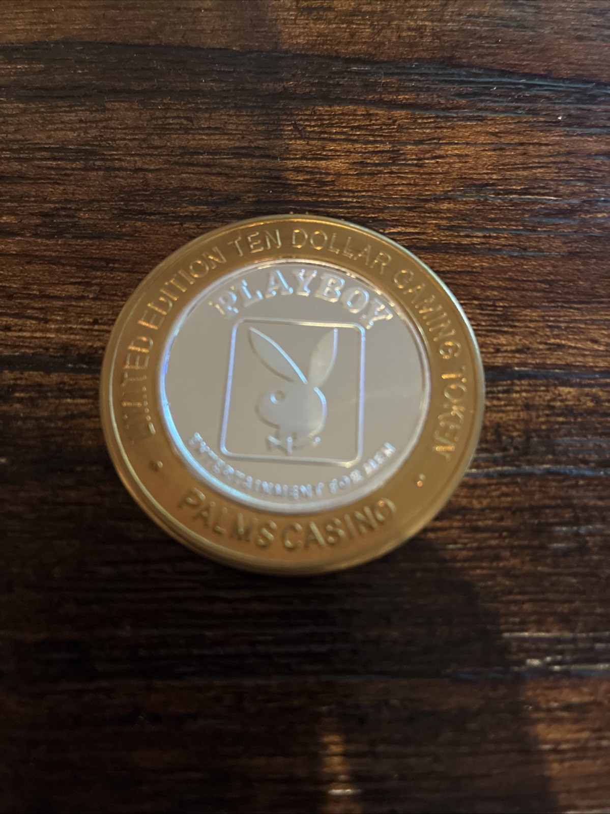 Las Vegas Palms $10 Silver Striker .999 Silver Playboy Bunny Token Las Vegas Palms $10 Silver Striker .999 Silver Playboy Bunny Token