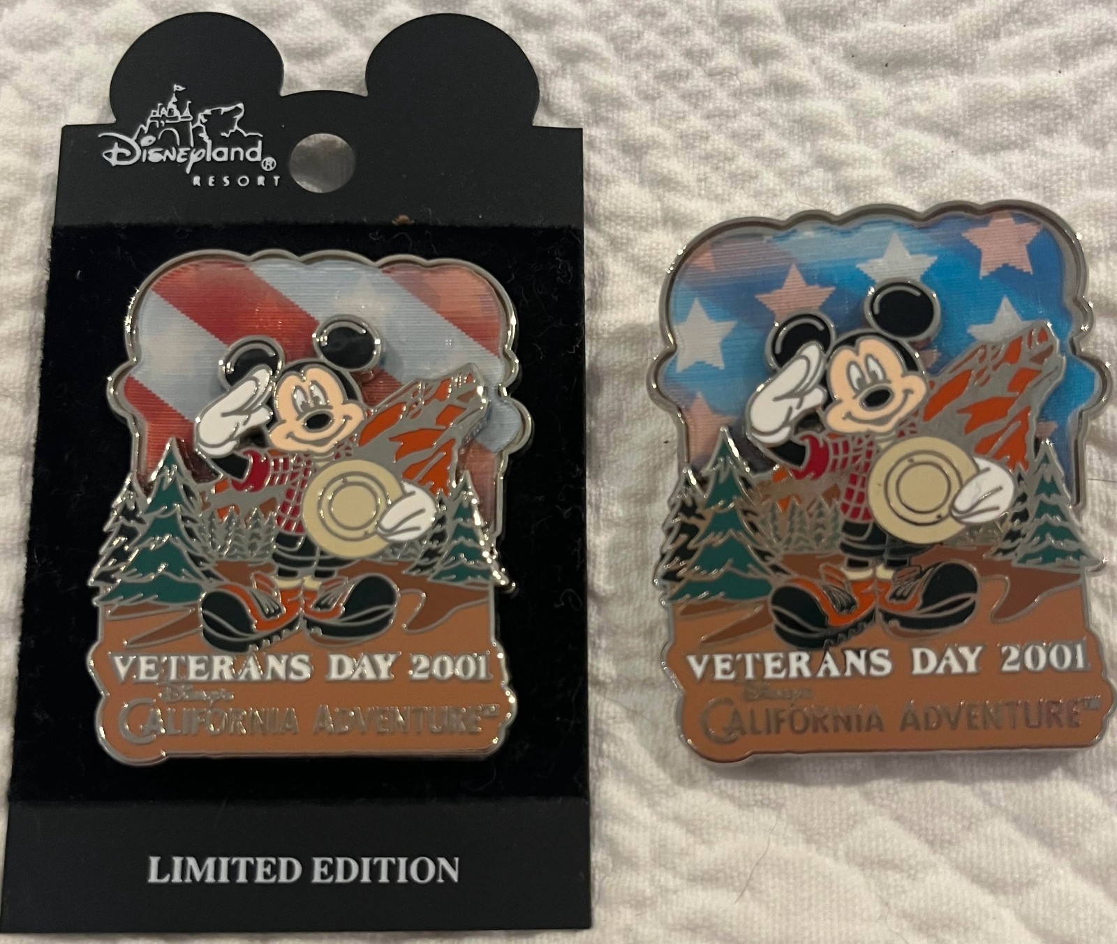 Disneyland California Adventures Veteran\'s Day 2001 Mickey America Pins