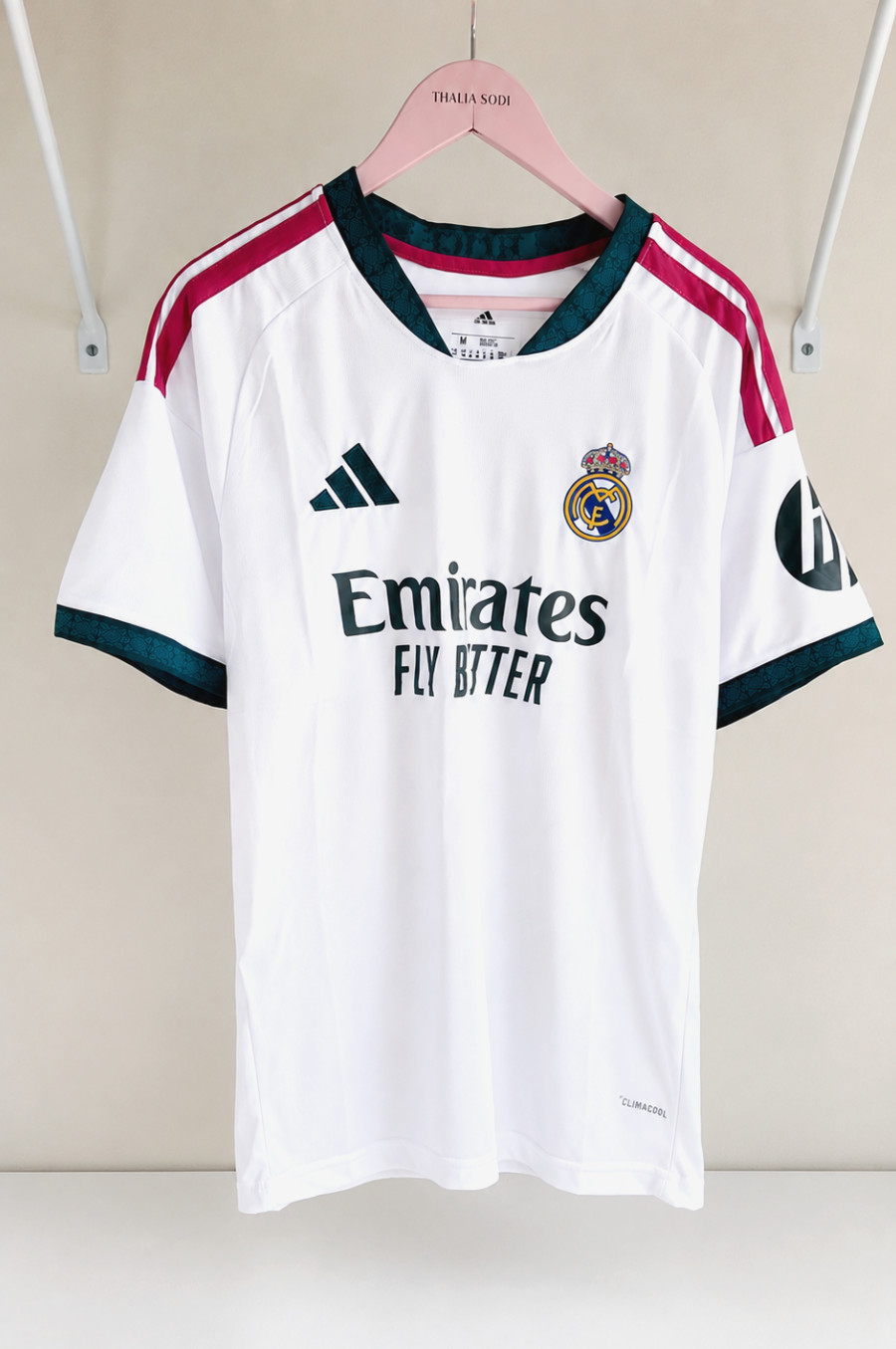 Real Madrid 2026/27 Home Jersey White Men’s Size Medium Soccer Shirt