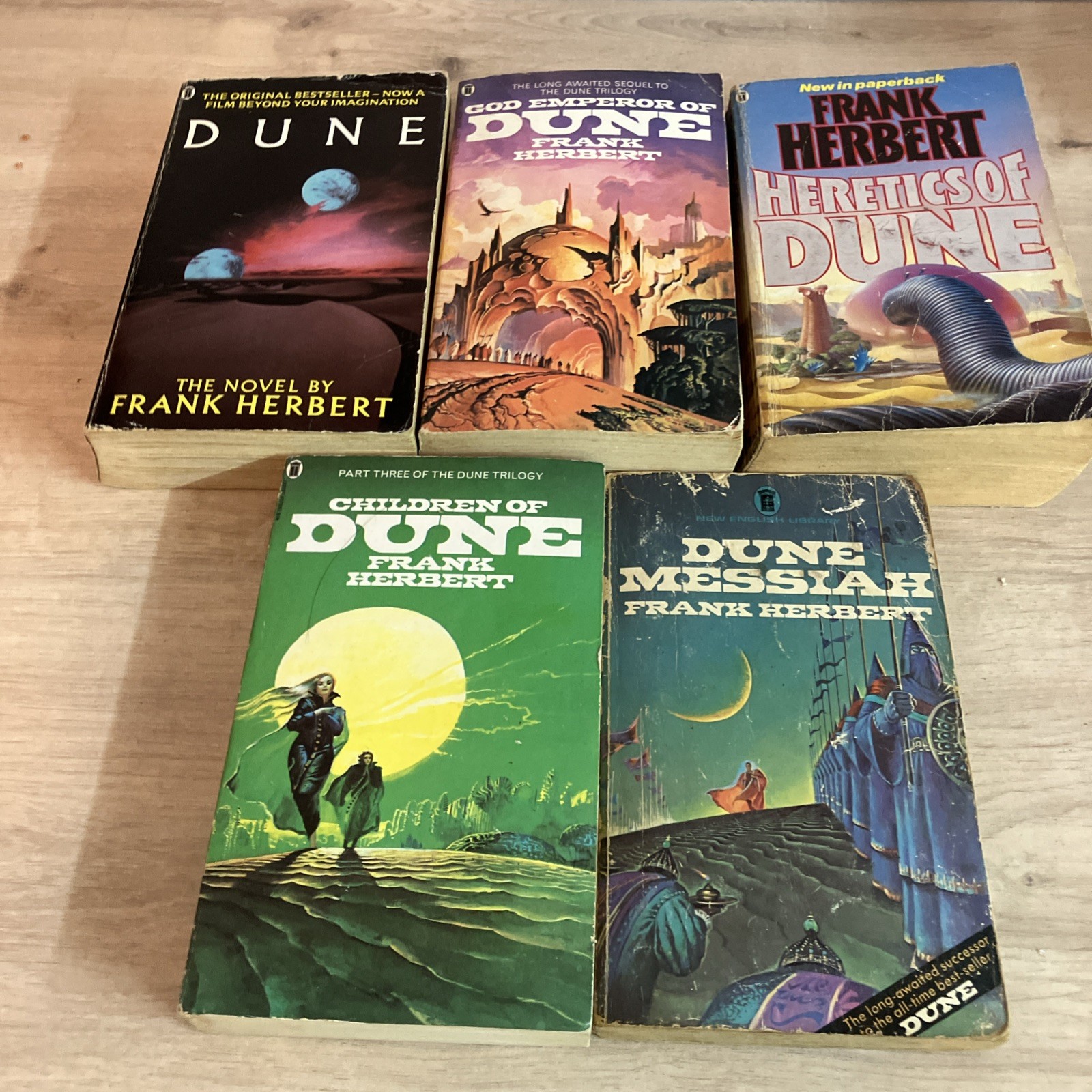 Vintage ‘Frank Herbert’ Dune NEL Paperback Books x 5 1970\'s/80’s Editions 