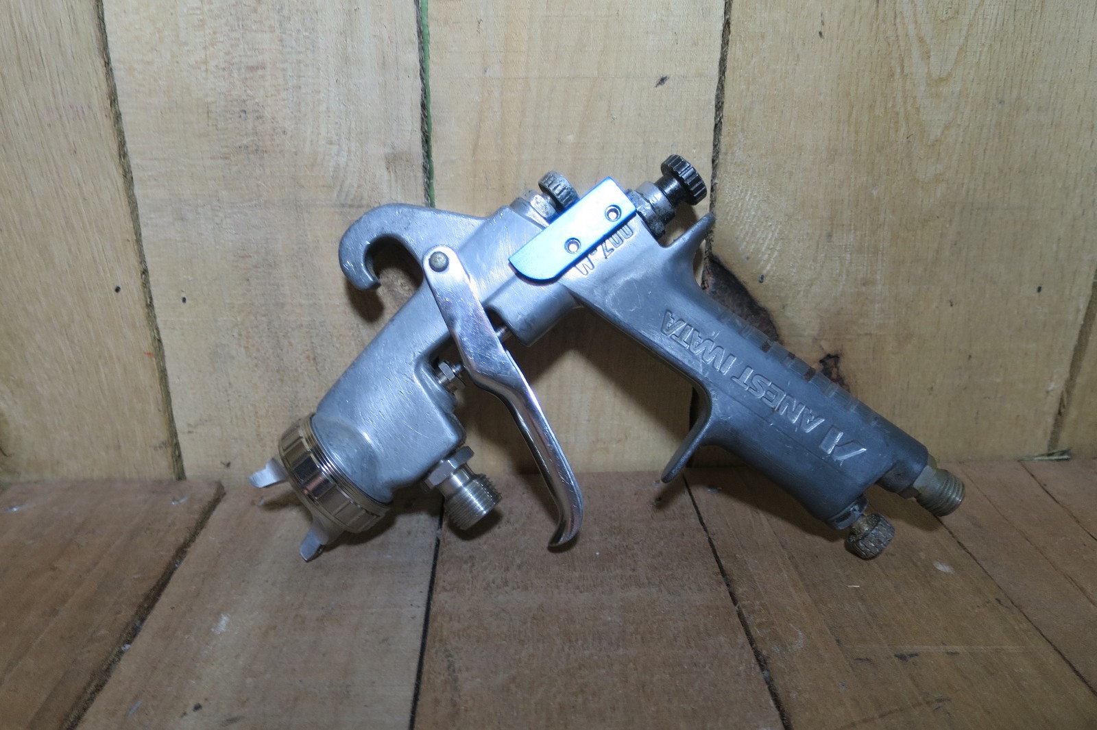ANEST IWATA W200 Spray Gun
