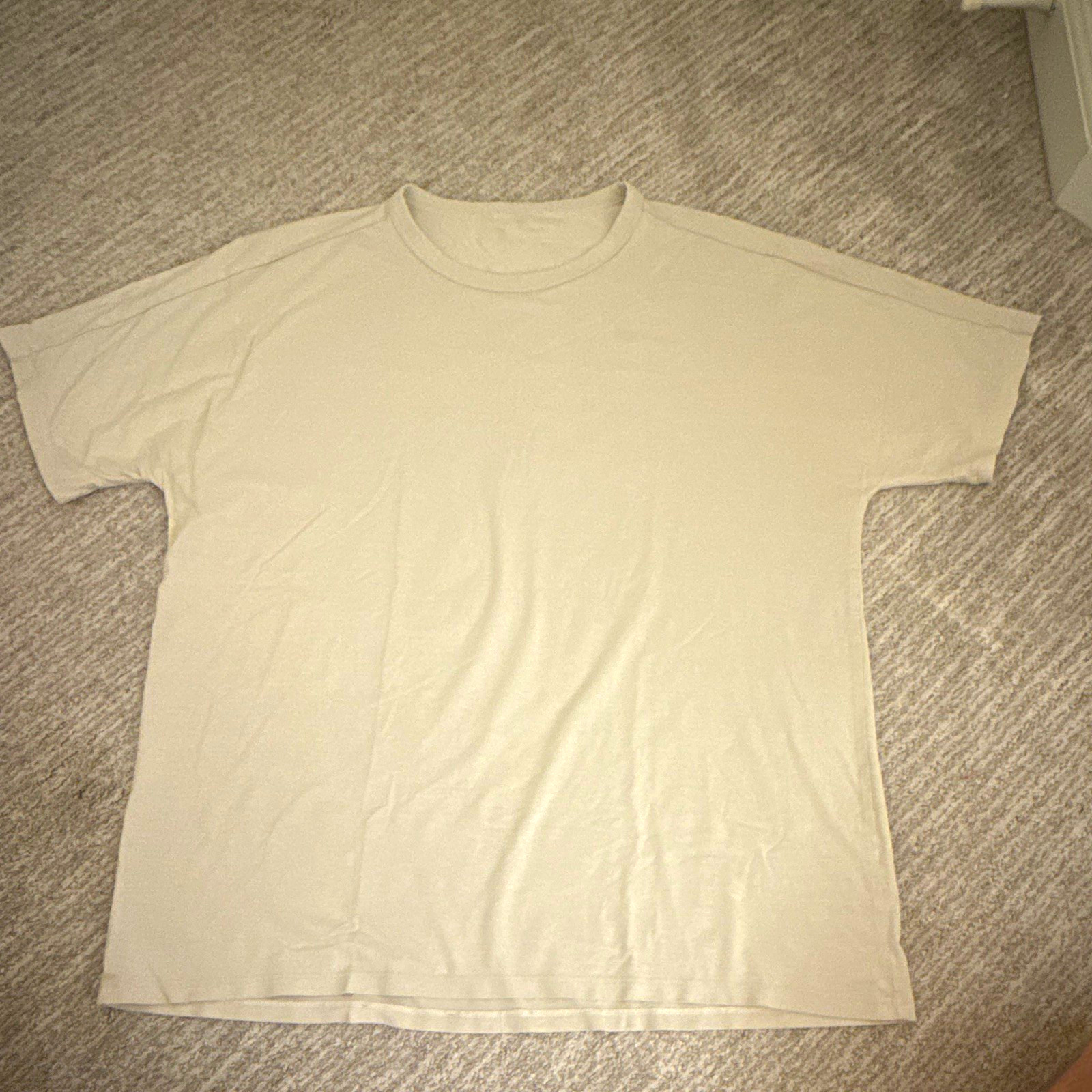 Lululemon Men\'s Tan Solid Crew Neck Short Sleeve T-Shirt Size L Regular