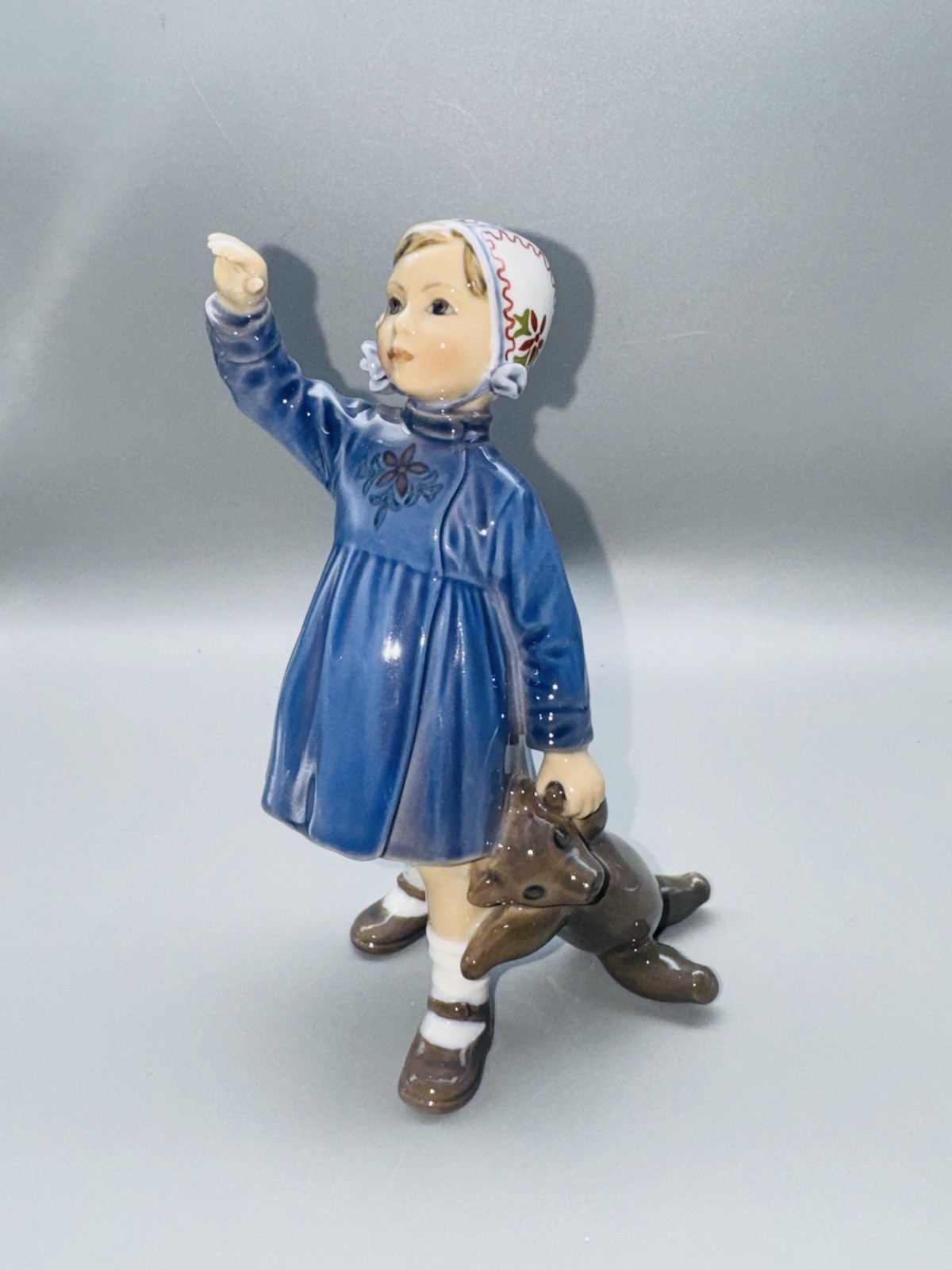 DJ Dahl Jensen Copenhagen Figurine 1152 Girl With Teddy Bear # 1152 Mint
