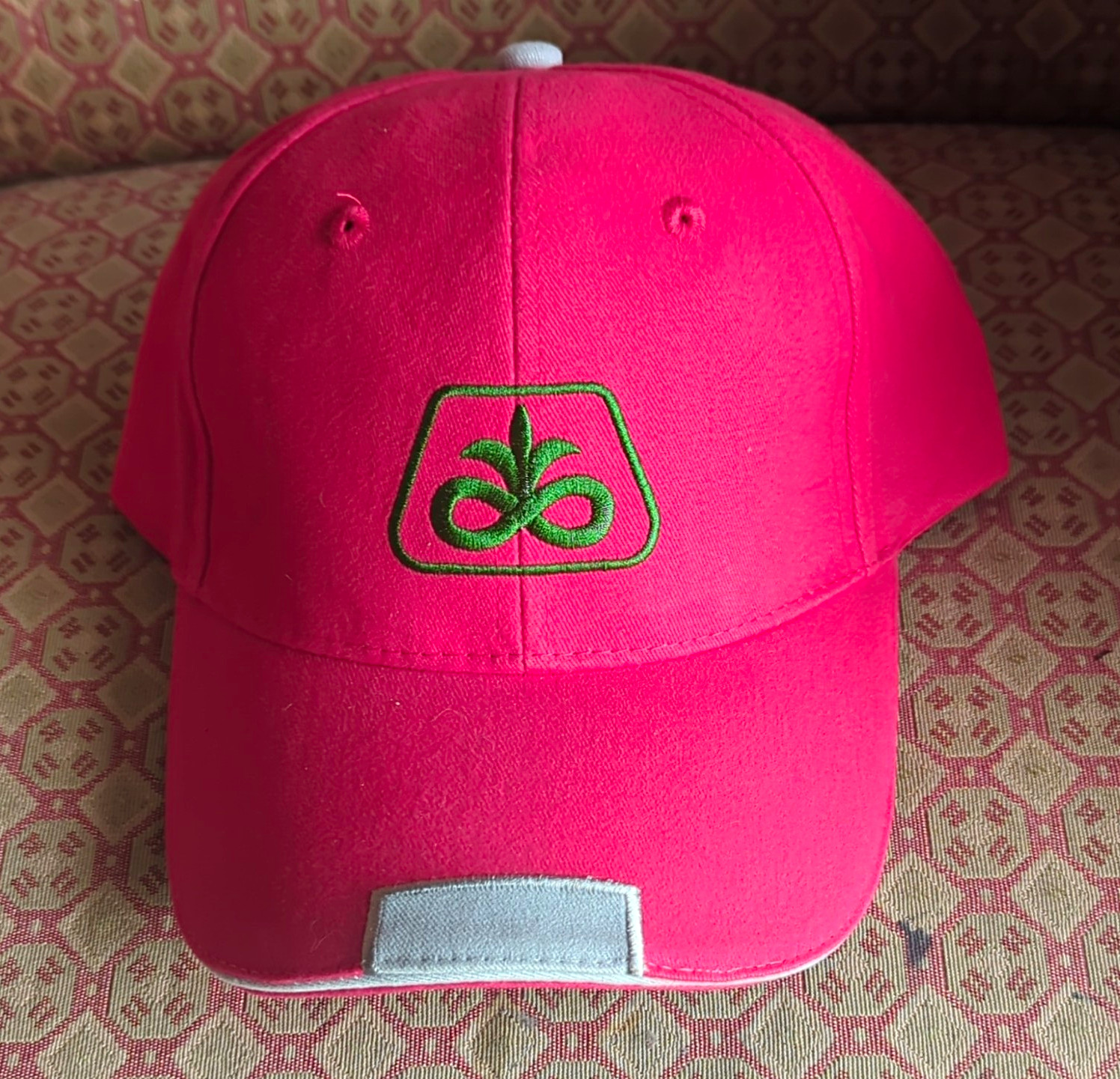 Pioneer Adjustable Advertising Hat Cap Red White Green Agriculture Theme Pioneer Adjustable Advertising Hat Cap Red White Green Agriculture Theme