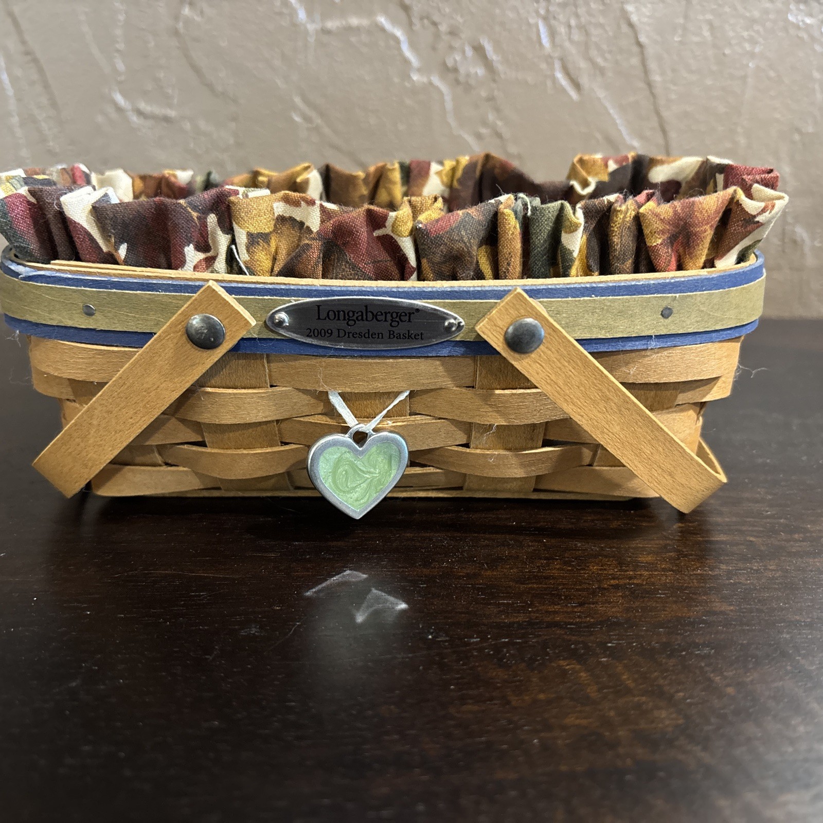 Longaberger 2009 Dresden Basket With Liner Protector And Tie On