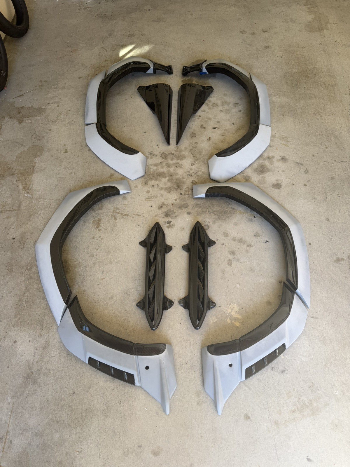 Vision 2.0 1016 industries Lamborghini urus kit Vision 2.0 1016 industries Lamborghini urus kit