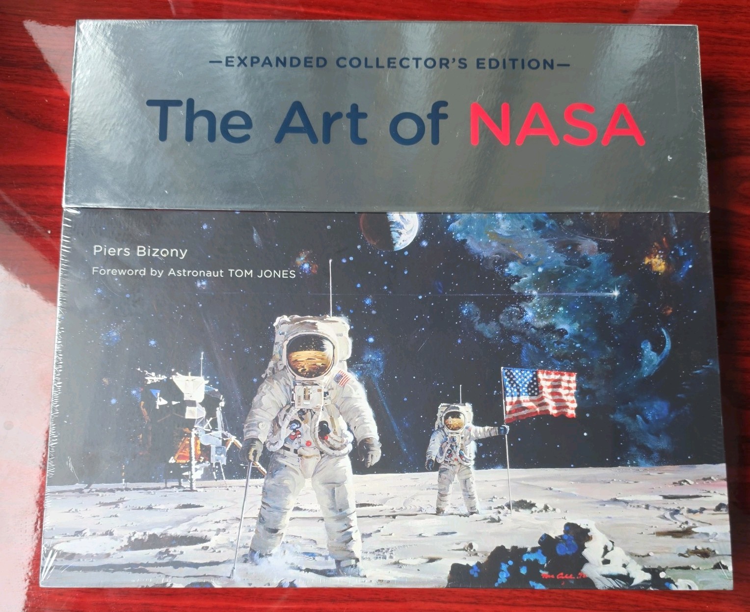 The Art of NASA Expanded Collector\'s Edition Piers Bizony Hardcover Brand New