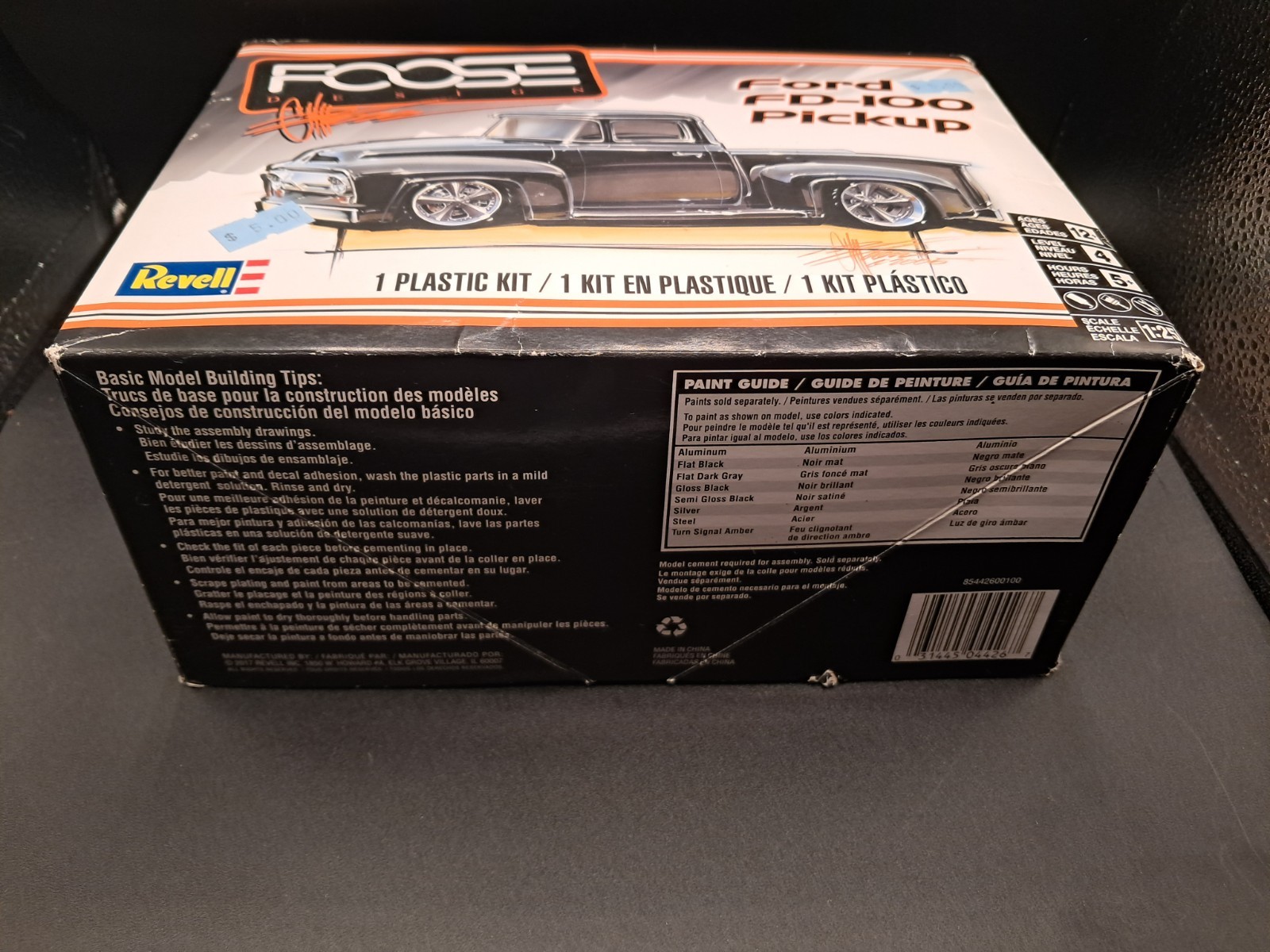 Revell Foose Design Ford FD-100 Pickup 1:25 Scale Model Kit New In Box Revell Foose Design Ford FD-100 Pickup 1:25 Scale Model Kit New In Box