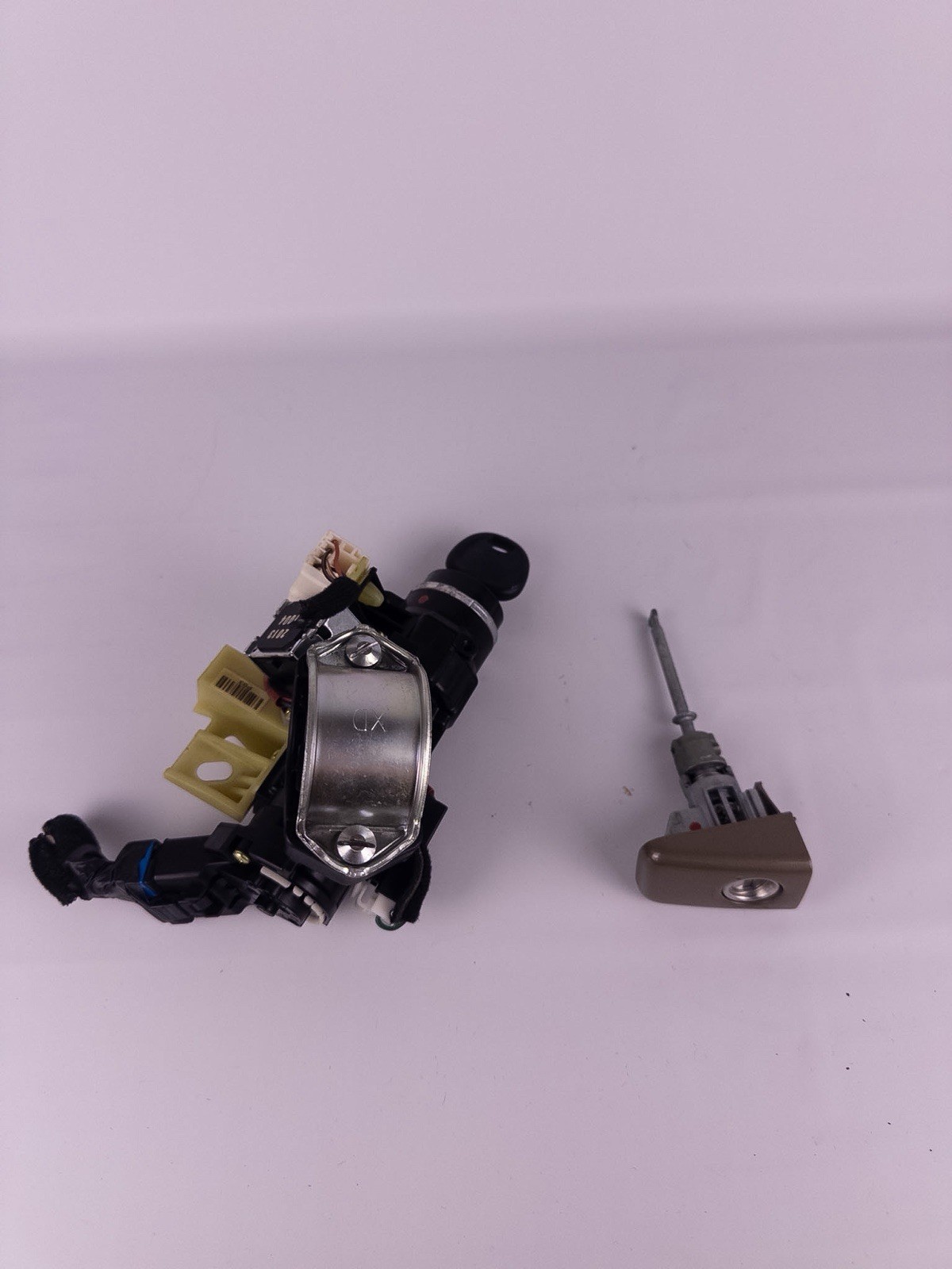14-19 Kia Soul Ignition Switch Cylinder Driver Door Lock With Key OEM