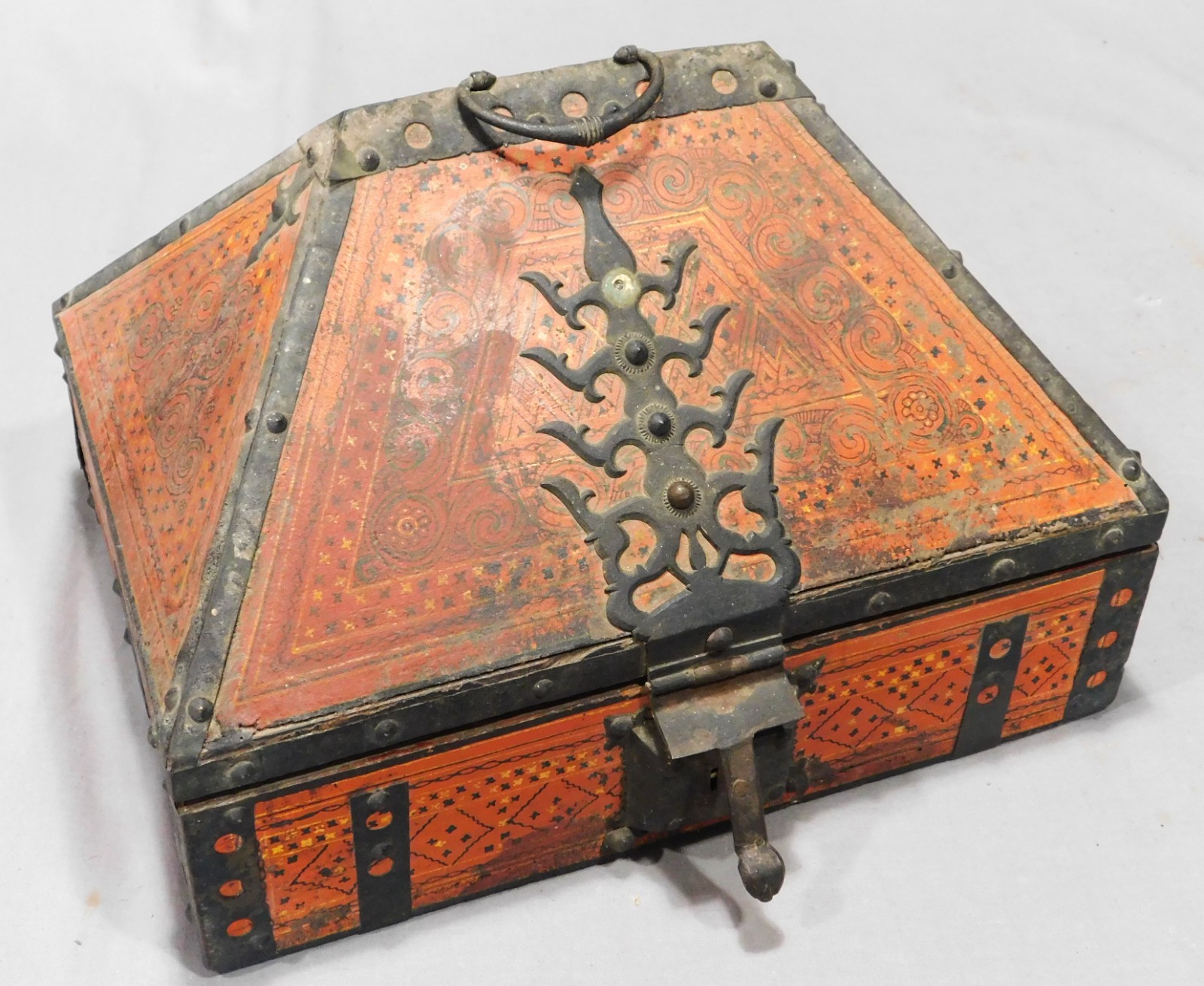 Antique 19th C Kerala Nettur Petti Dowry Wedding Jewelry Box Malabar India teak