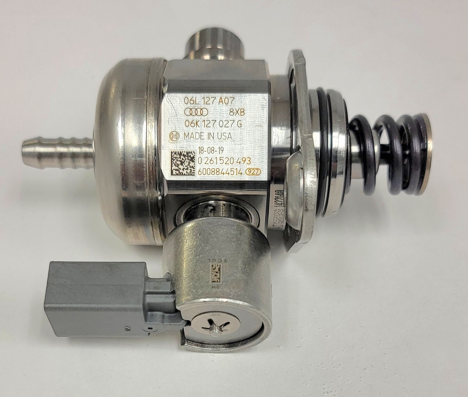 Bosch GDI High Pressure Fuel Pump 06K127027G for 16-19 Audi Q5 (Non US Market) Bosch GDI High Pressure Fuel Pump 06K127027G for 16-19 Audi Q5 (Non US Market)
