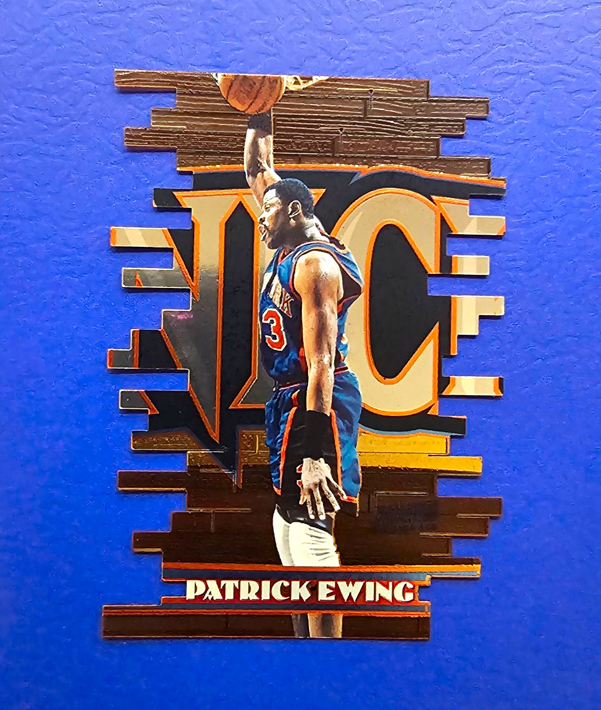 Topps 1998-99 Stadium Club Triumvirate Patrick Ewing #T8B Knicks Insert. Topps 1998-99 Stadium Club Triumvirate Patrick Ewing #T8B Knicks Insert.