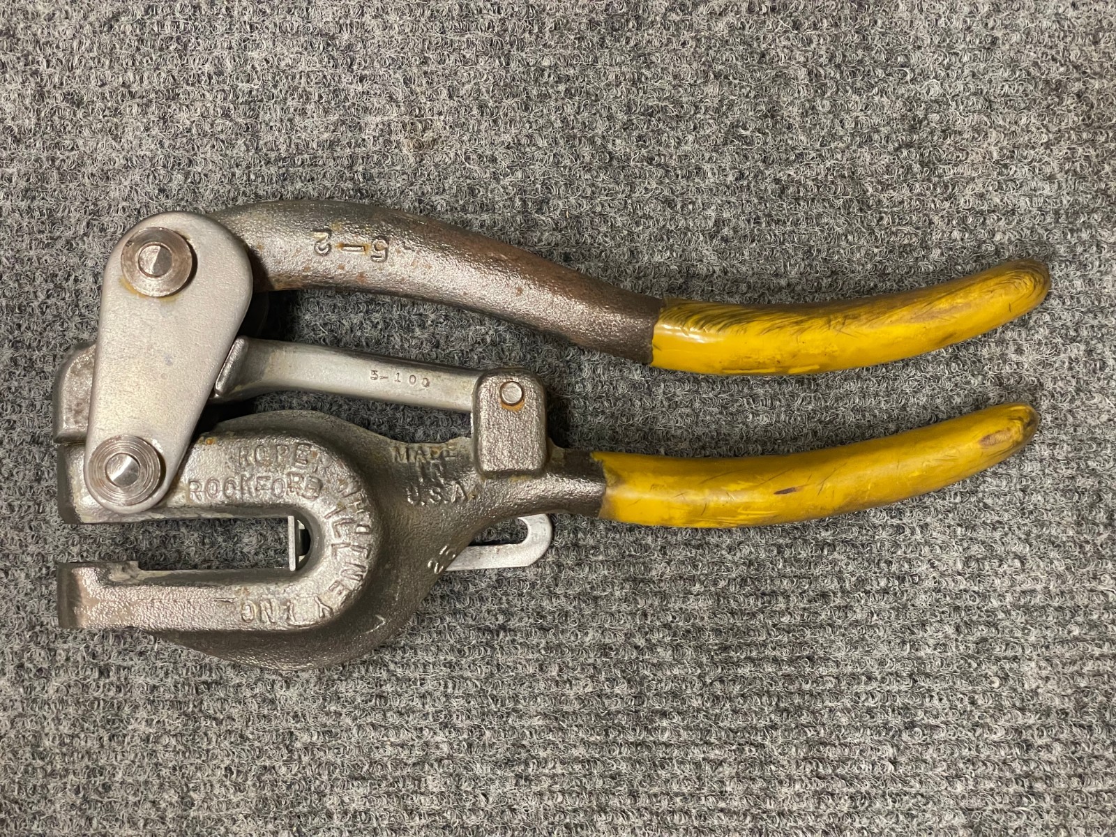 Roper Whitney Co. No 5 JR. Hand Punch Roper Whitney Co. No 5 JR. Hand Punch