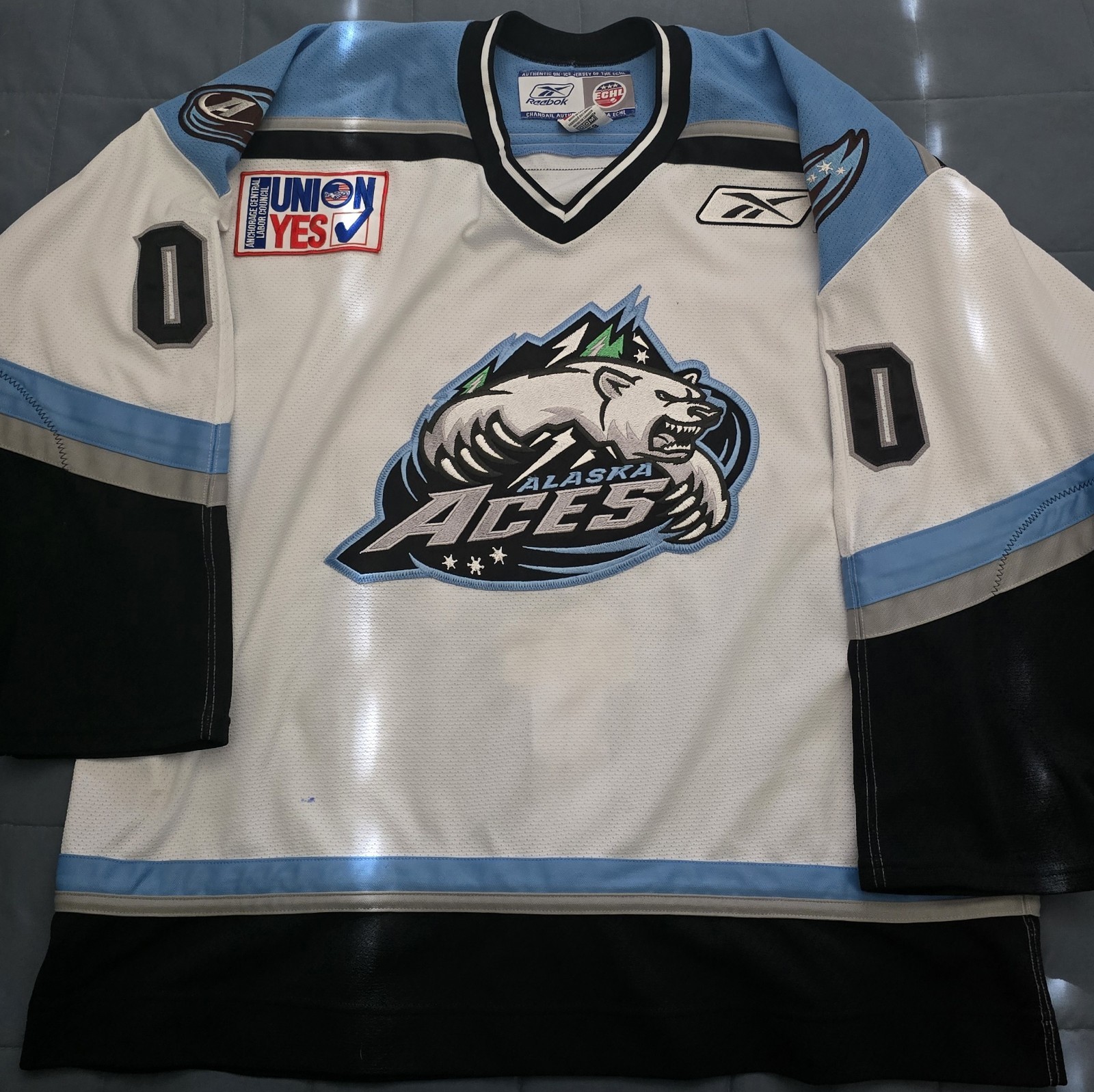 Alaska Aces Boomer Mascot ECHL Hockey Jersey Size 58 Alaska Aces Boomer Mascot ECHL Hockey Jersey Size 58