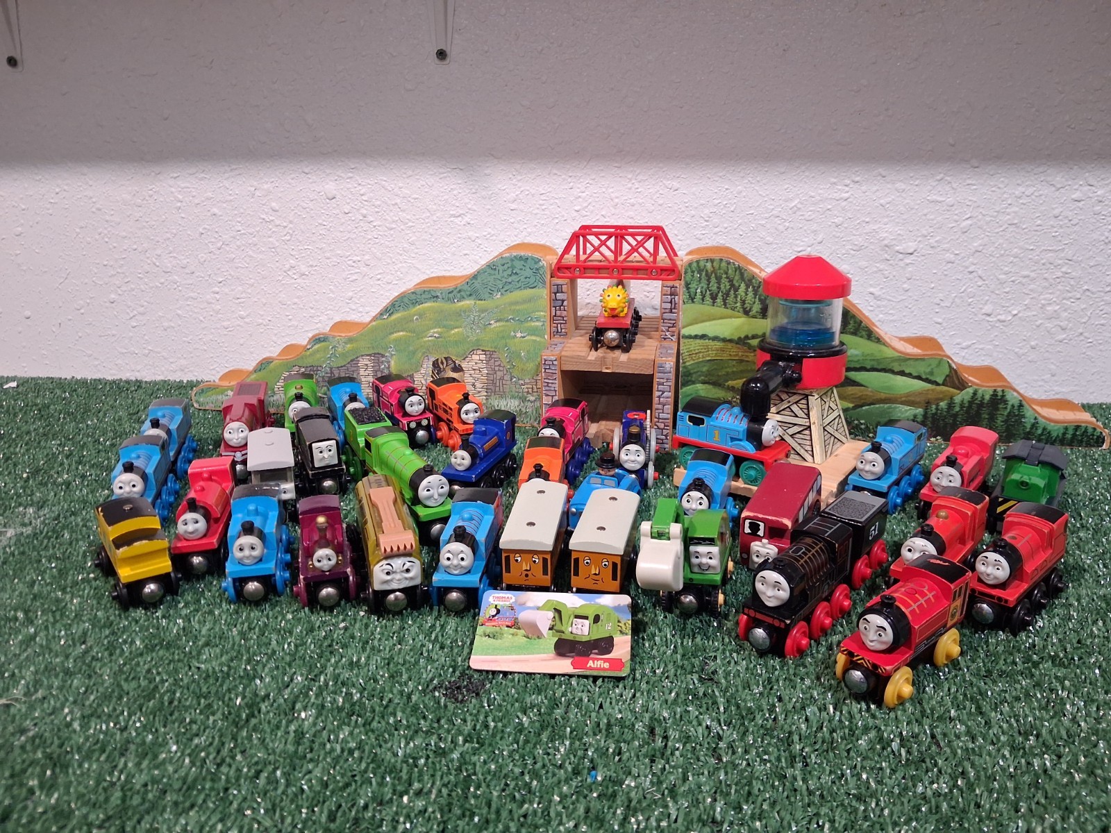 Thomas And Friends Wooden Railway Lot Muffle Mountain Catlin Henry Diesel 10 Thomas And Friends Wooden Railway Lot Muffle Mountain Catlin Henry Diesel 10