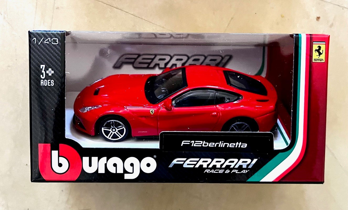 Bburago Ferrari F12 Berlinetta 1:43 Scale Diecast Red Bburago Ferrari F12 Berlinetta 1:43 Scale Diecast Red
