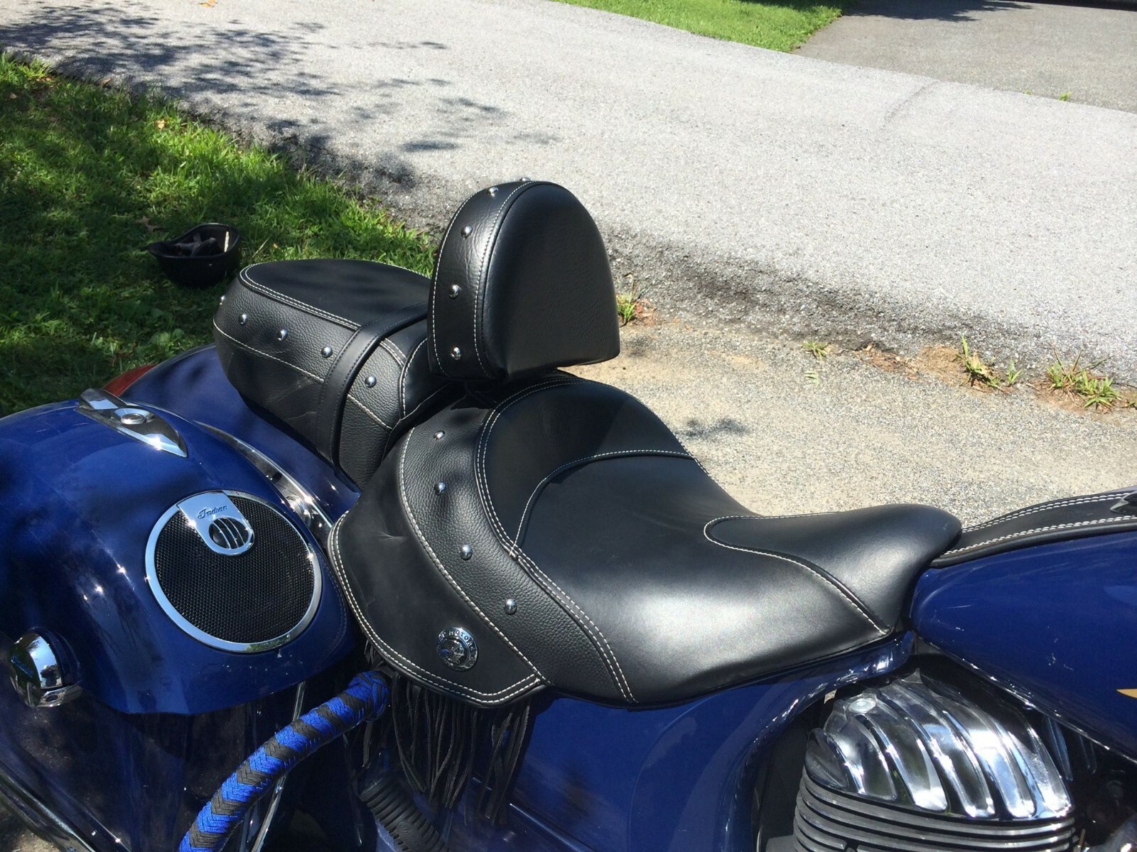 2014- UP INDIAN ROADMASTER or CHIEFTAN QUICK RELEASE DRIVER BACKREST 