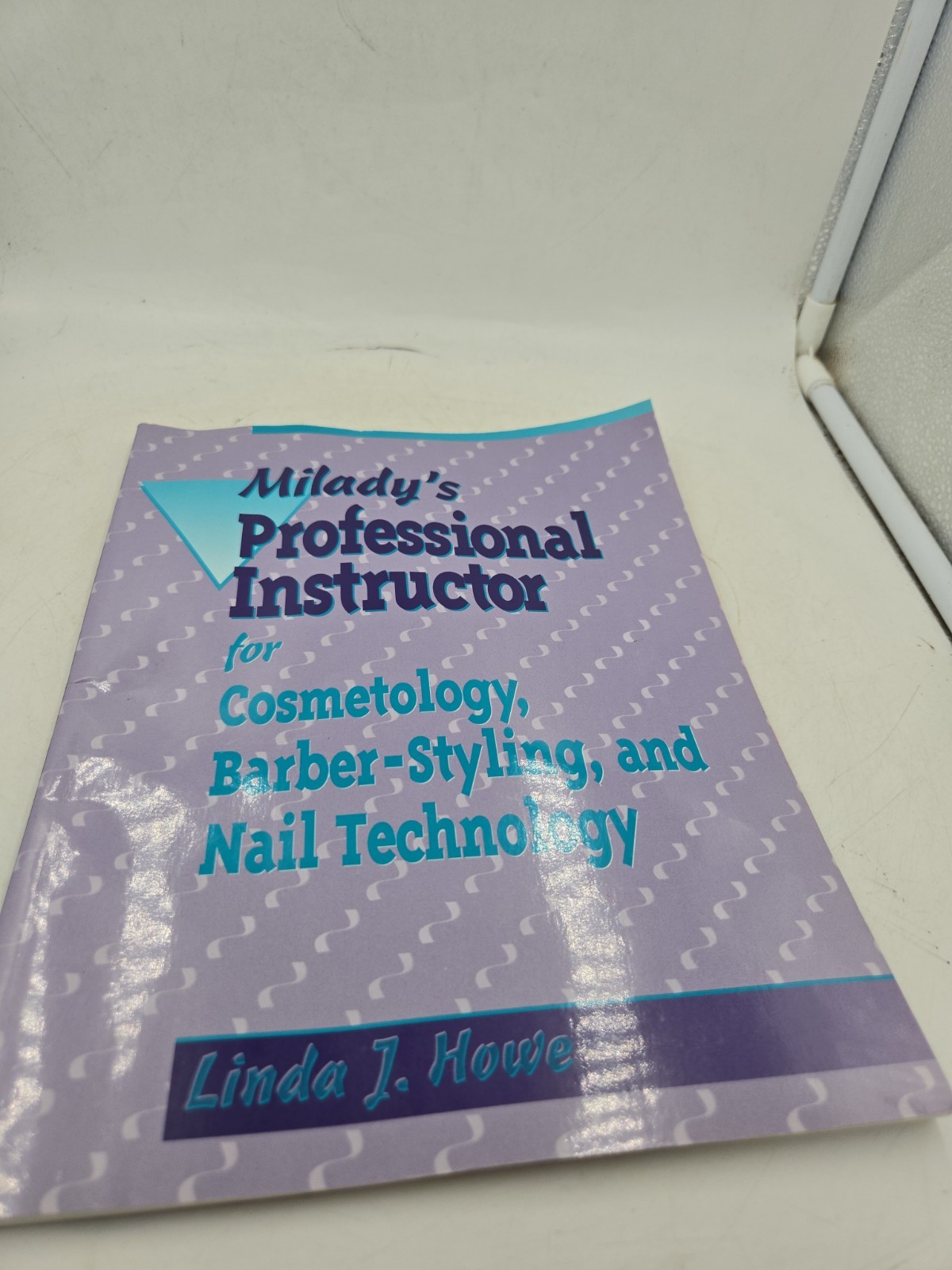 Milady's Professional  Instructor  For Cosmetology  Barber Stling And Nail...