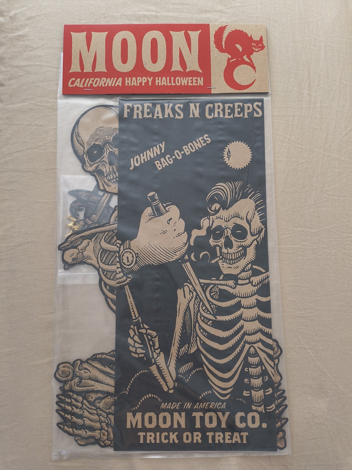 Florian Bertmer Johnny Bag-O-Bones Skeleton  Moon Toy Co.