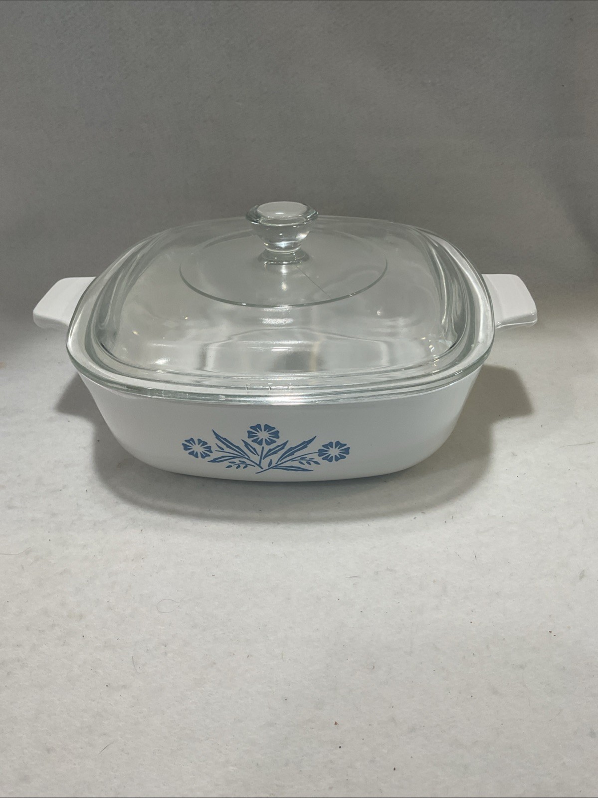 Corning Ware P-1-B 1-Quart Casserole Dish w/Lid • 
