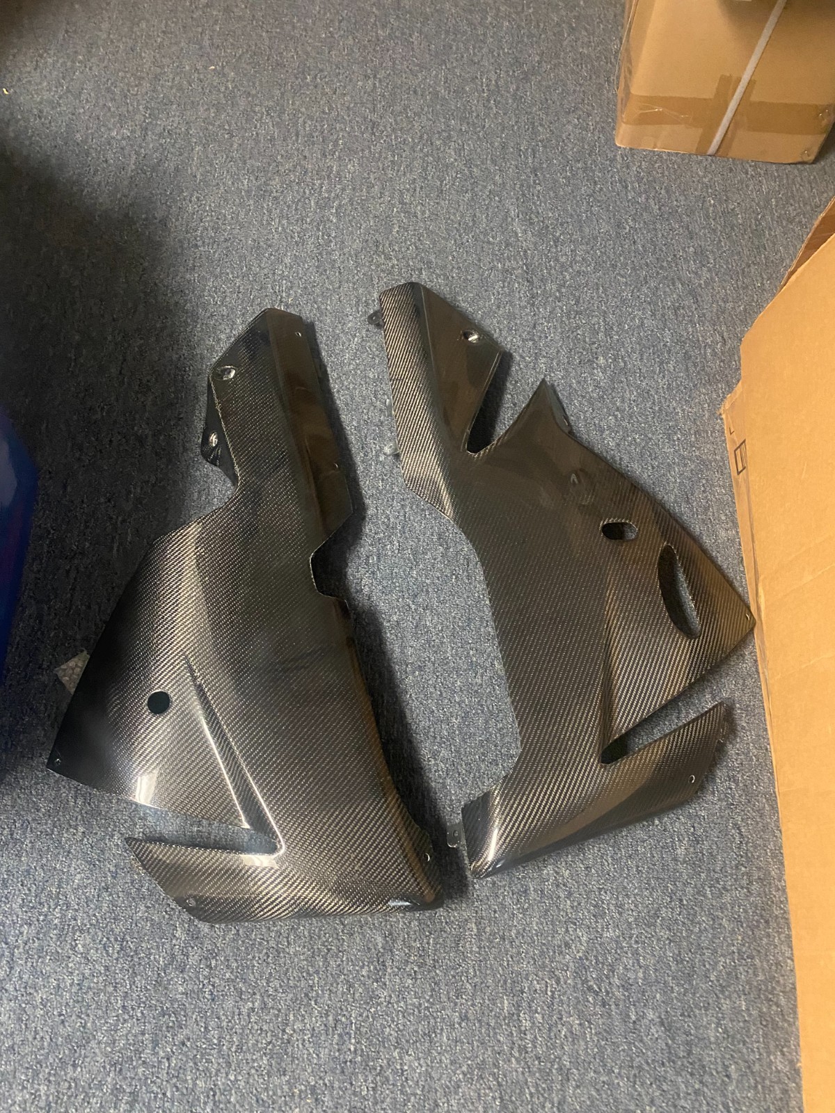 Carbon Fiber belly pan For 2004-2005 KAWASAKI NINJA ZX10R Carbon Fiber belly pan For 2004-2005 KAWASAKI NINJA ZX10R