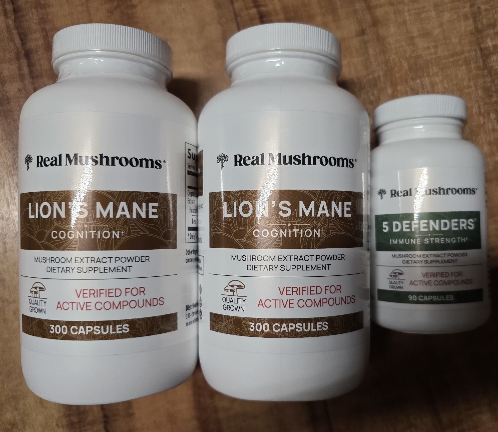 Real Mushrooms Two 300 Lion\'s Mane Capsules, 5 Defenders Supplement for Adults