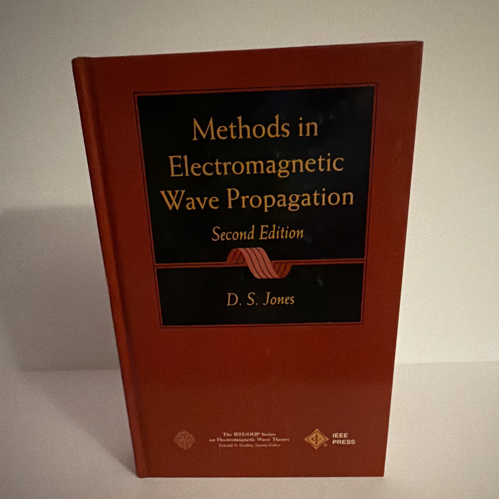 Methods in Electromagnetic Wave Propagation 2nd Edition IEEE Press 1994 Methods in Electromagnetic Wave Propagation 2nd Edition IEEE Press 1994