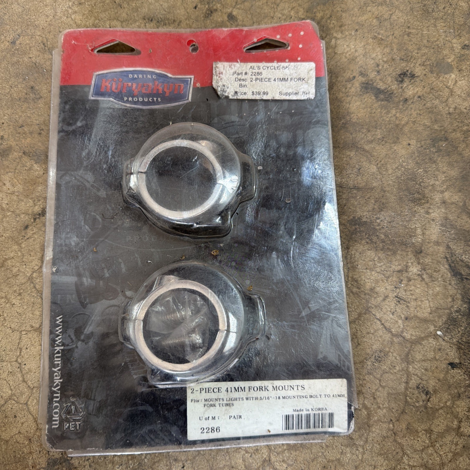 Nos Kuryakyn 2286 indicator mounts for 41mm Harley Davidson forks