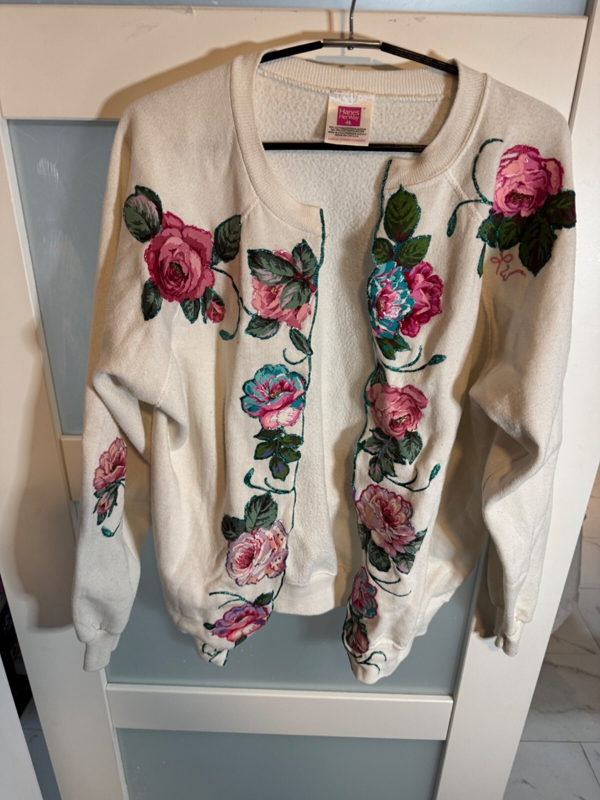 Vintage Hanes Her Way Floral Embroidered Sweater Large                     36-17